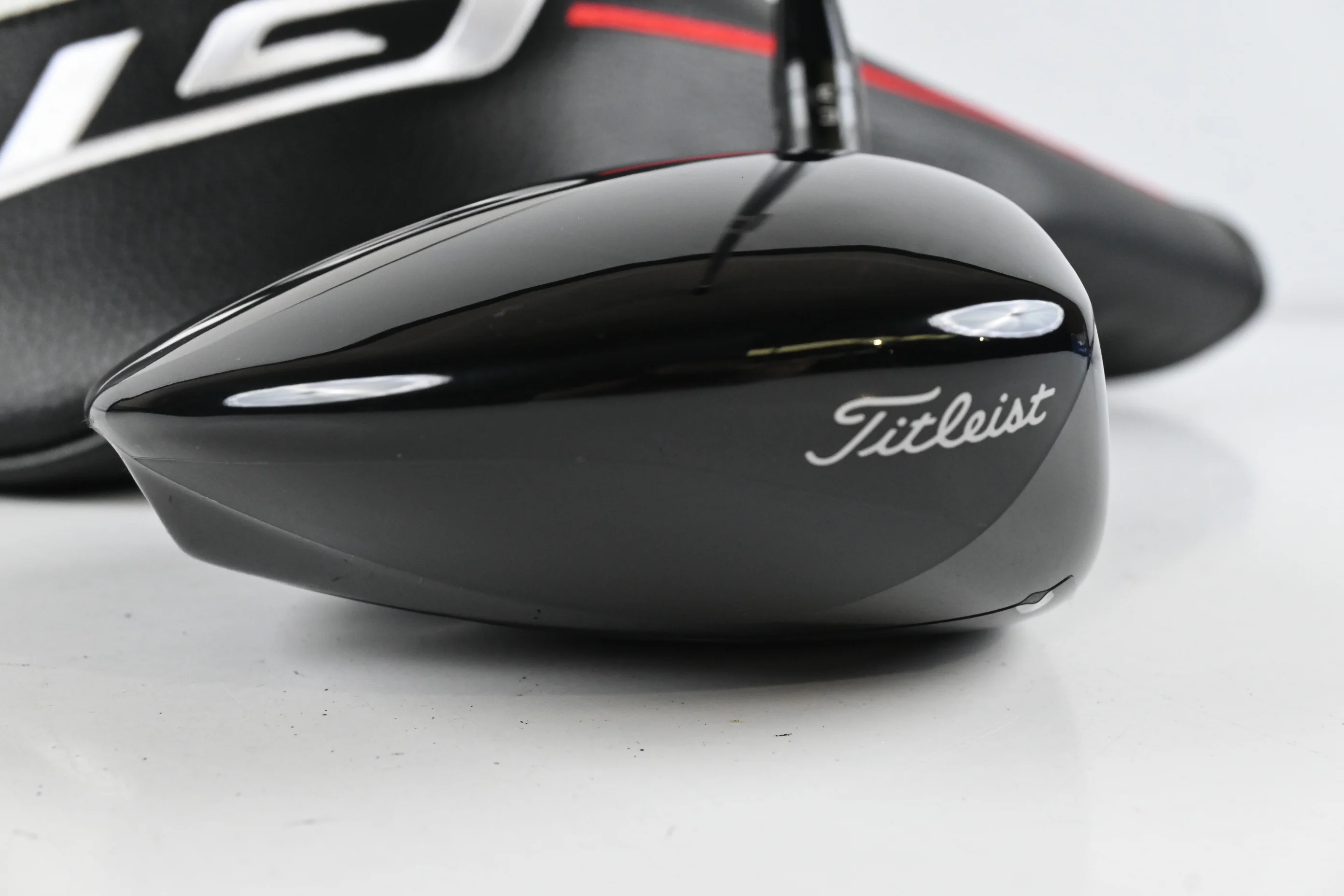 Titleist GT1 Driver / 10 Degree / Regular Flex Fujikura Air Speeder 40 Shaft - Image 3