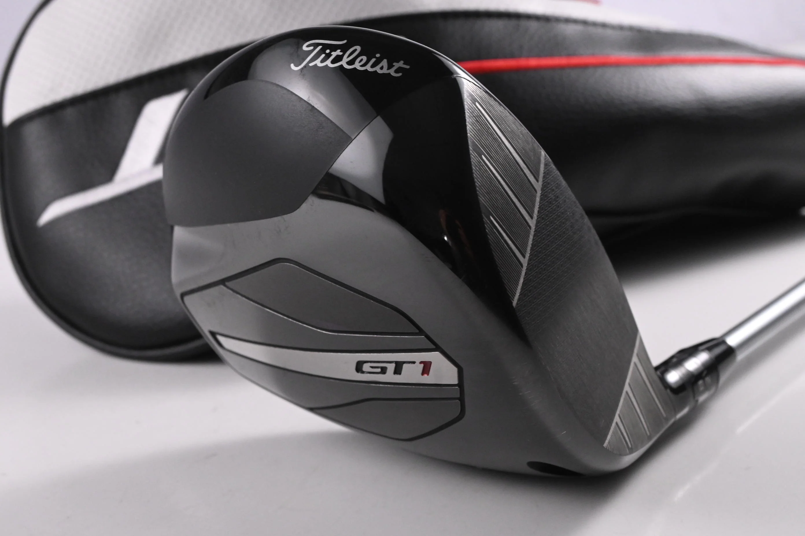 Titleist GT1 Driver / 10 Degree / Regular Flex Fujikura Air Speeder 40 Shaft