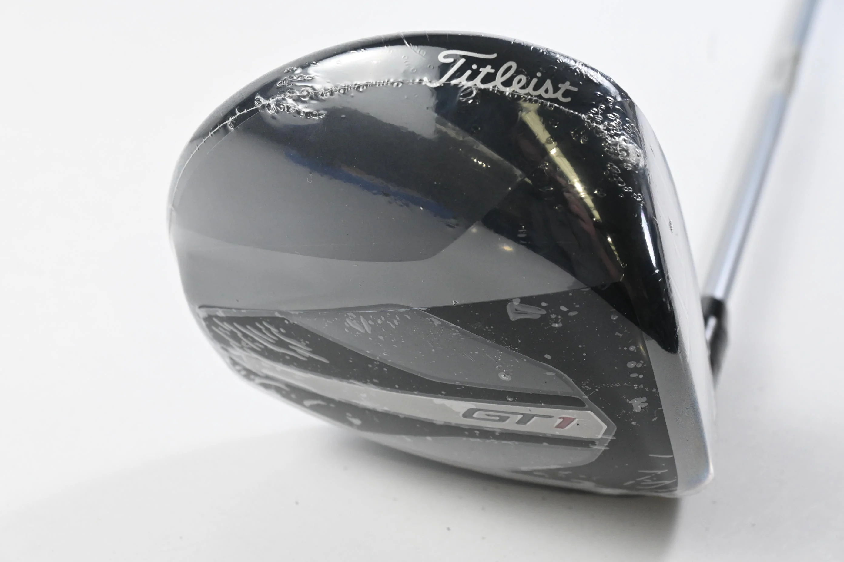 Titleist GT1 Driver / 10 Degree / Regular Flex Fujikura Airspeeder 40 Shaft