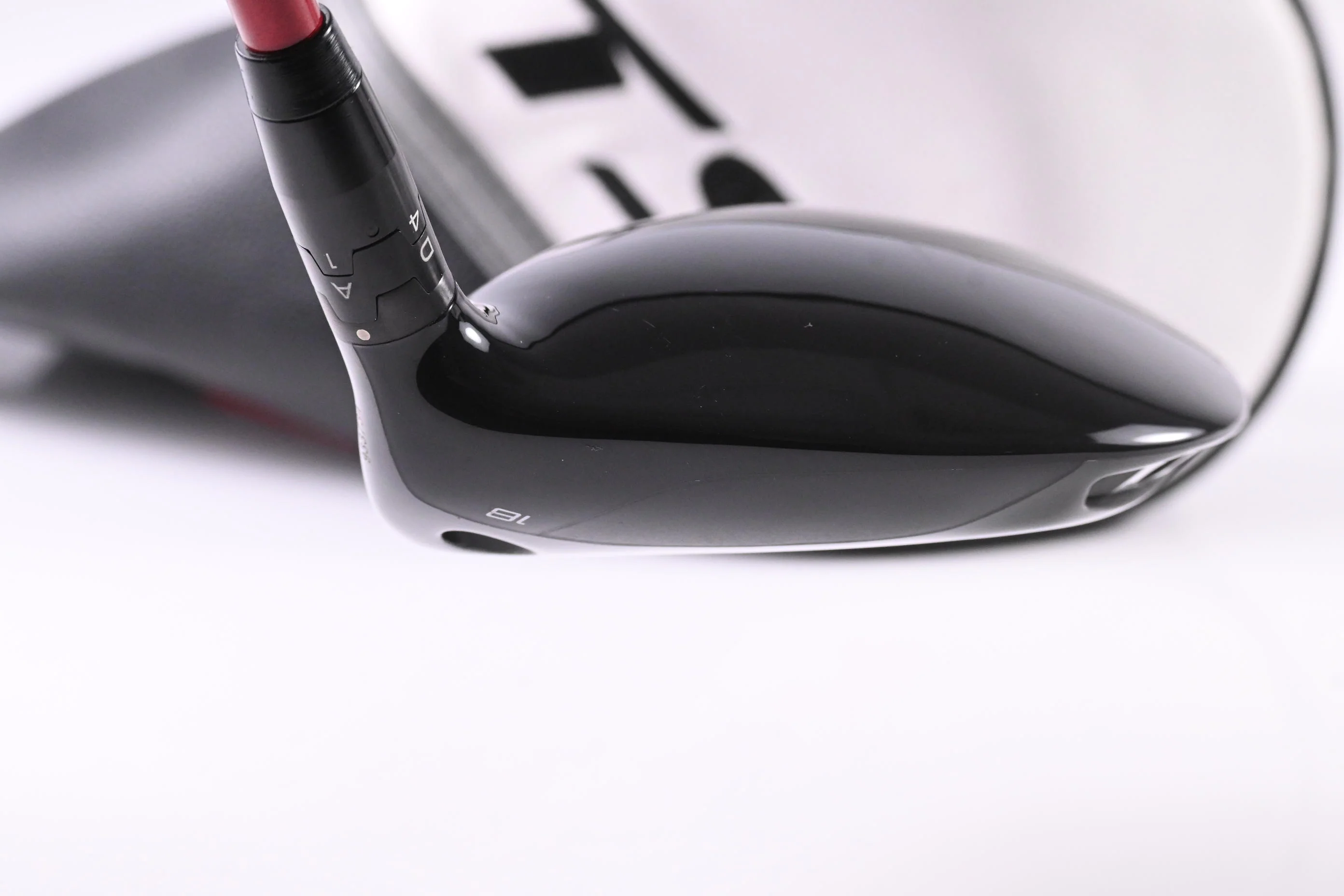 Titleist GT1 #5 Wood / 18 Degree / Senior Flex Denali Red 60 Shaft - Image 5