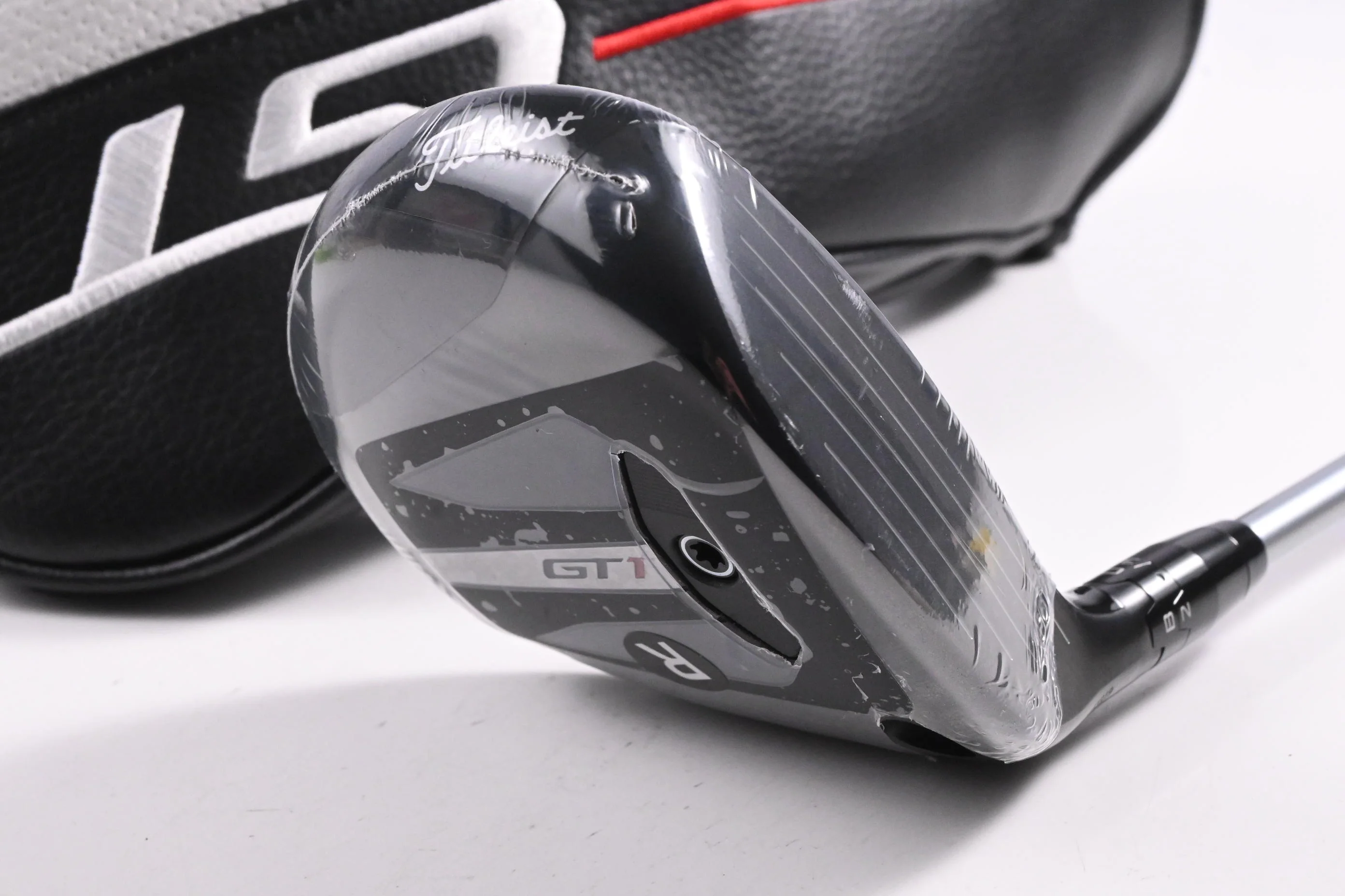 Titleist GT1 #5 Wood / 18 Degree / Regular Flex Fujikura Air Speeder 40 Shaft