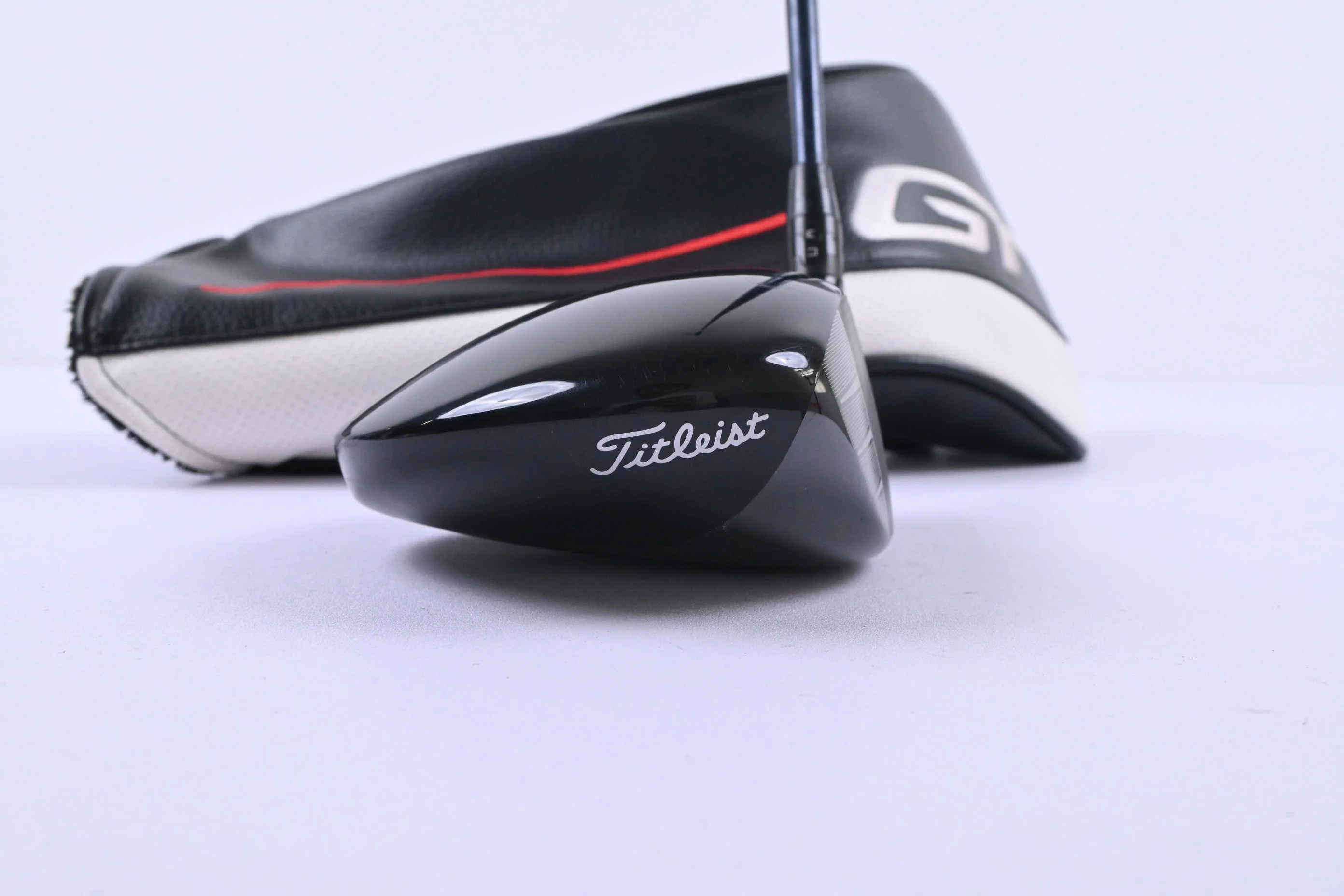 Titleist GT2 Driver / 9 Degree / Stiff Flex Fujikura Ventus Blue 5 Shaft - Image 3