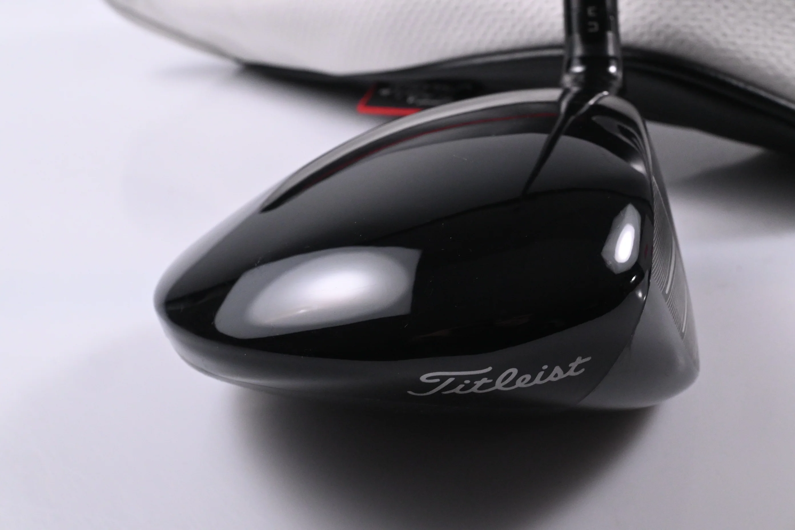 Titleist GT2 Driver / 11 Degree / Stiff Flex Project X HZRDUS GEN5 Black 60 - Image 3