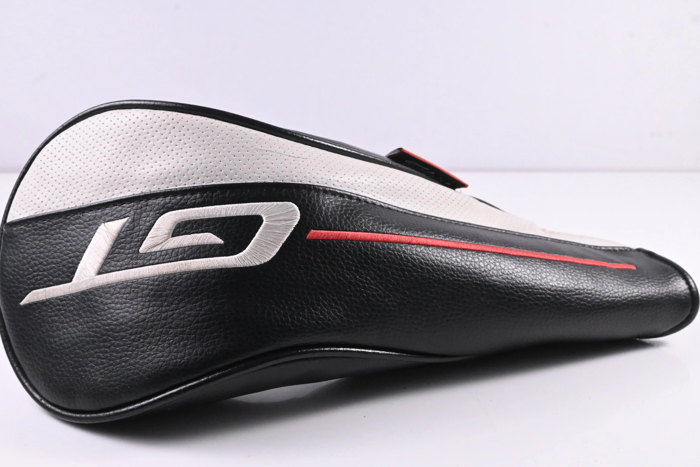 Titleist GT2 Driver / 10 Degree / Regular Flex Project X Denali Red 50 Shaft - Image 9