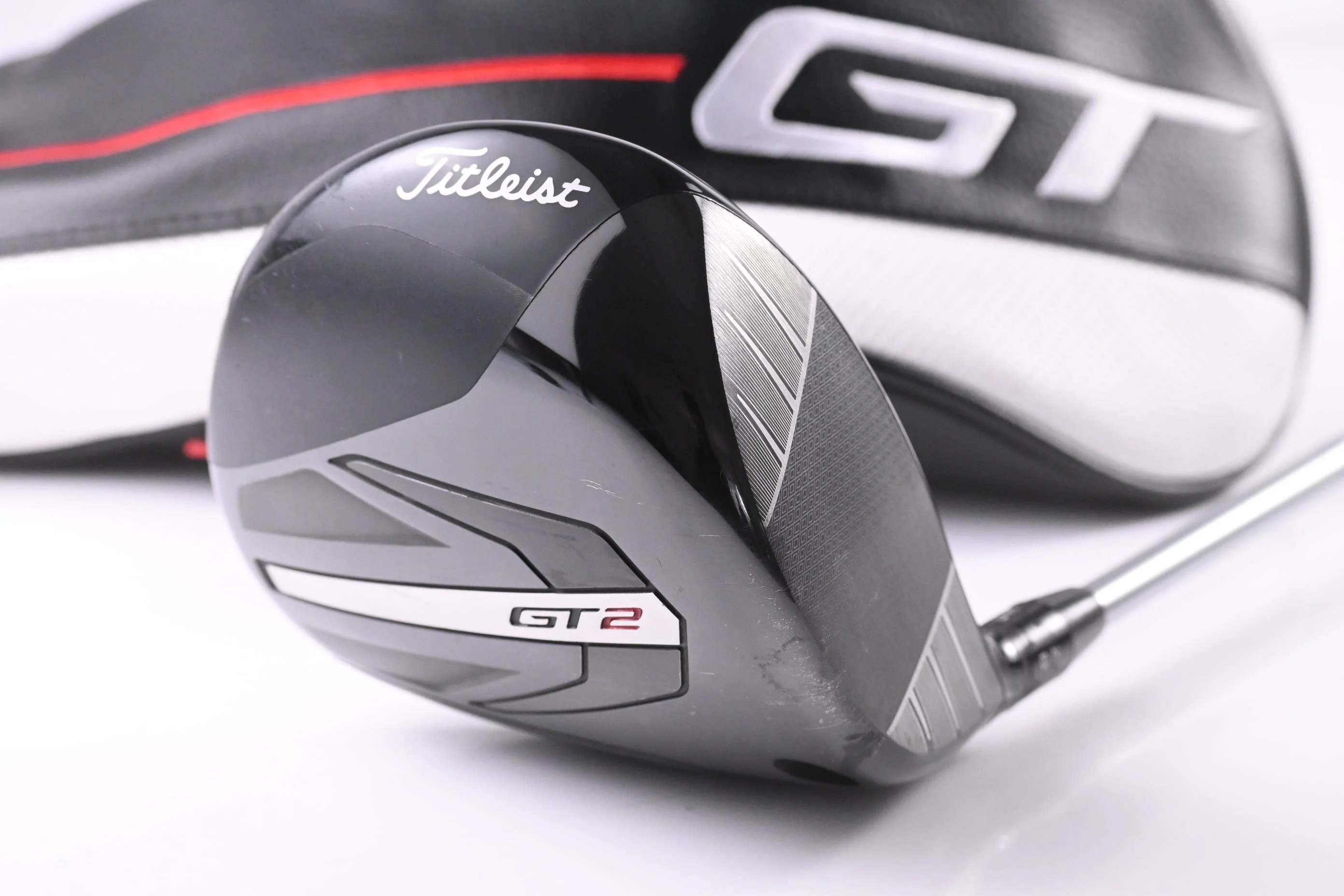 Titleist GT2 Driver / 11 Degree / Regular Flex Fujikura Air Speeder 40 Shaft