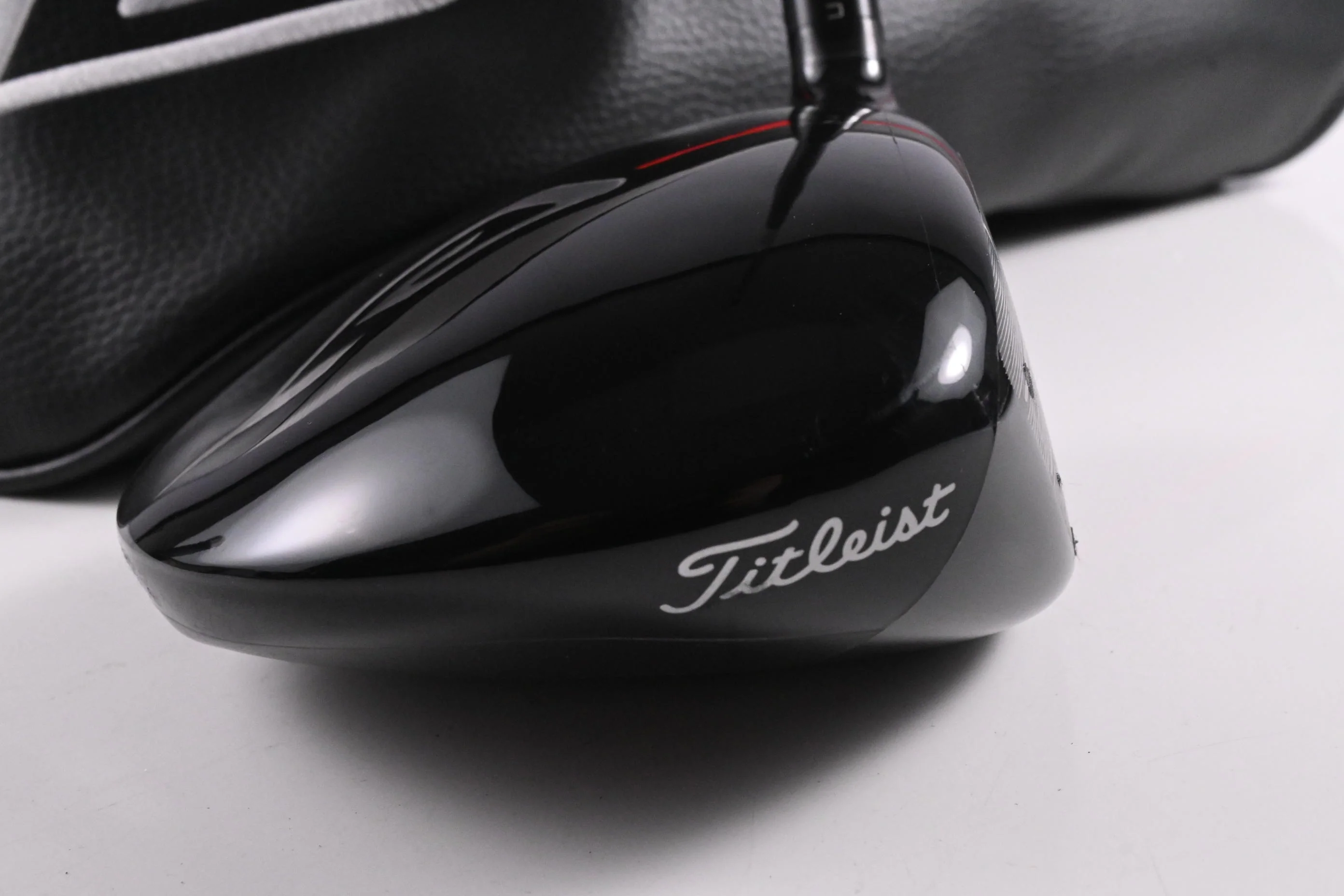 Titleist GT2 Driver / 9 Degree / Stiff Flex Tensei 1K Blue 55 Shaft - Image 3