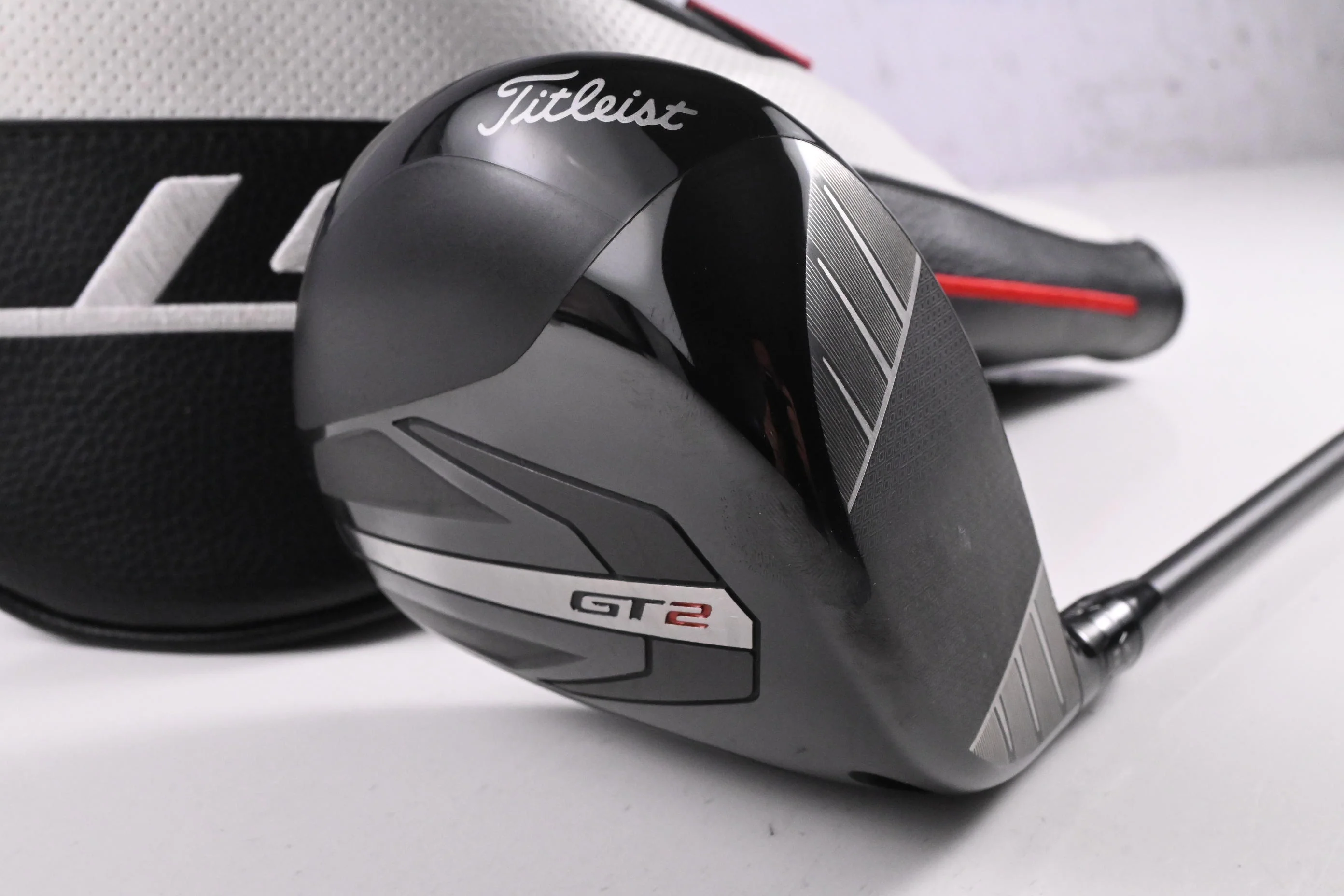 Titleist GT2 Driver / 9 Degree / X-Flex HZRDUS Black 80 Shaft