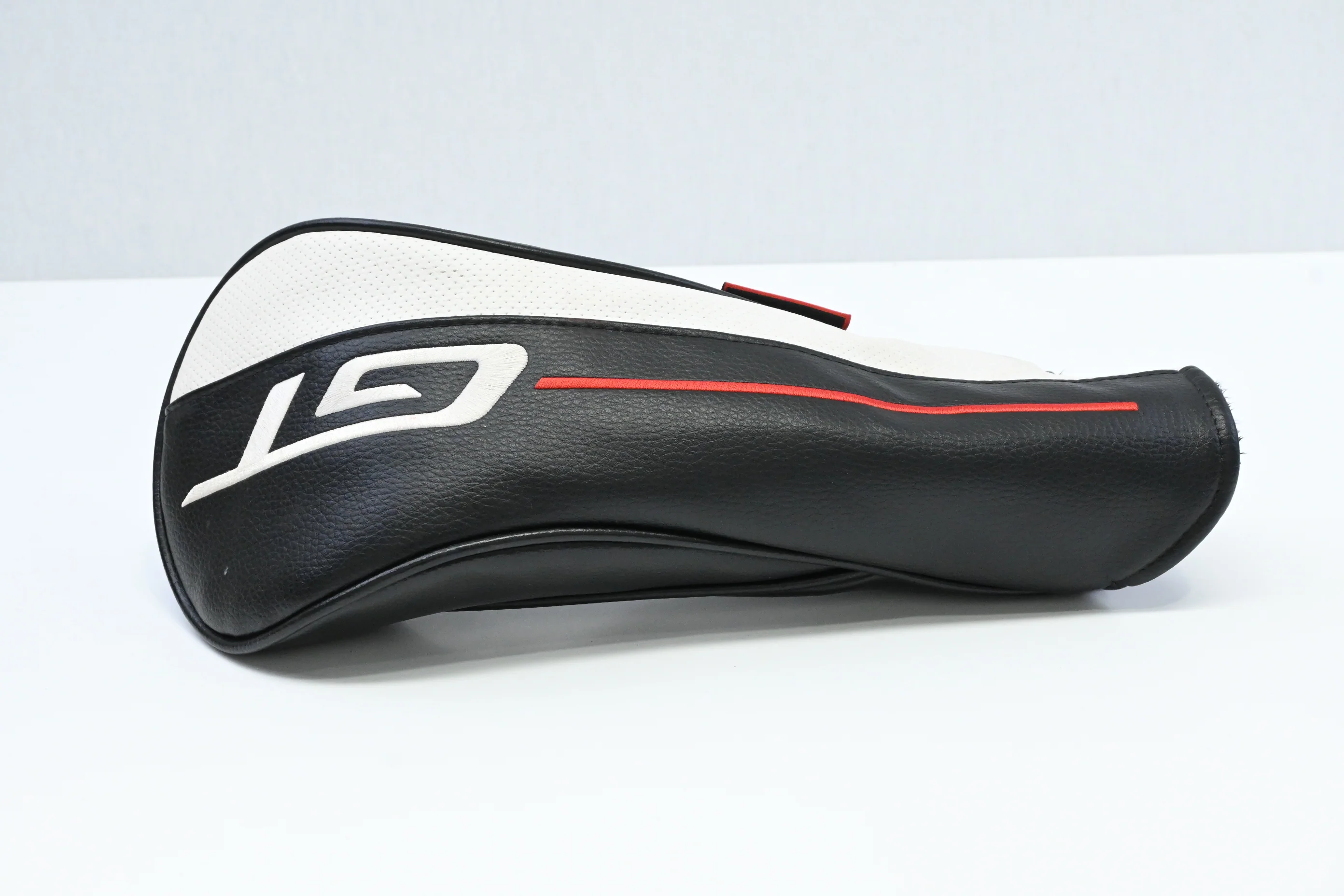 Titleist GT2 Driver / 11 Degree / Regular Flex Denali Red 50 Shaft - Image 9