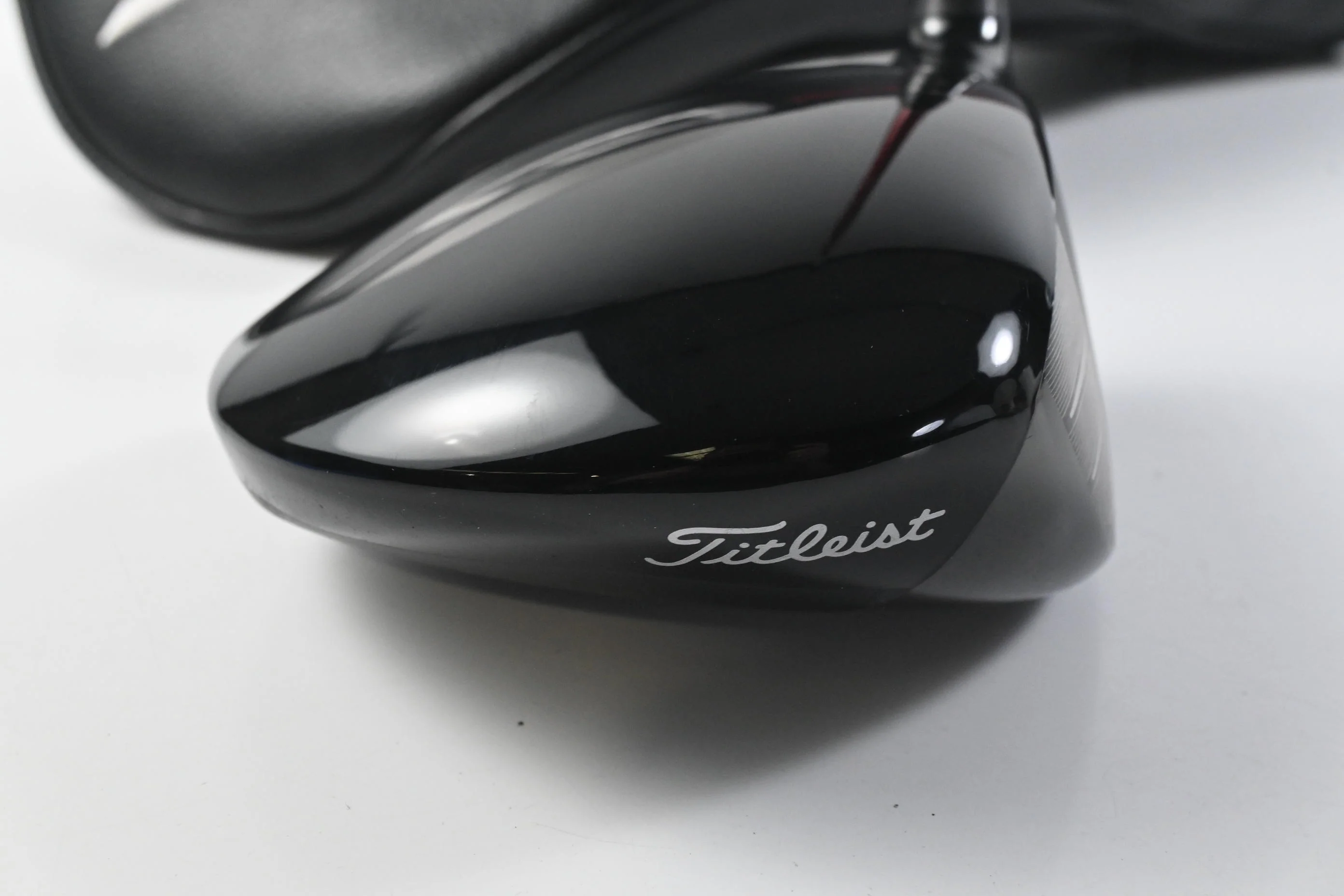 Titleist GT2 Driver / 11 Degree / Stiff Flex Denali Red 50 Shaft - Image 3