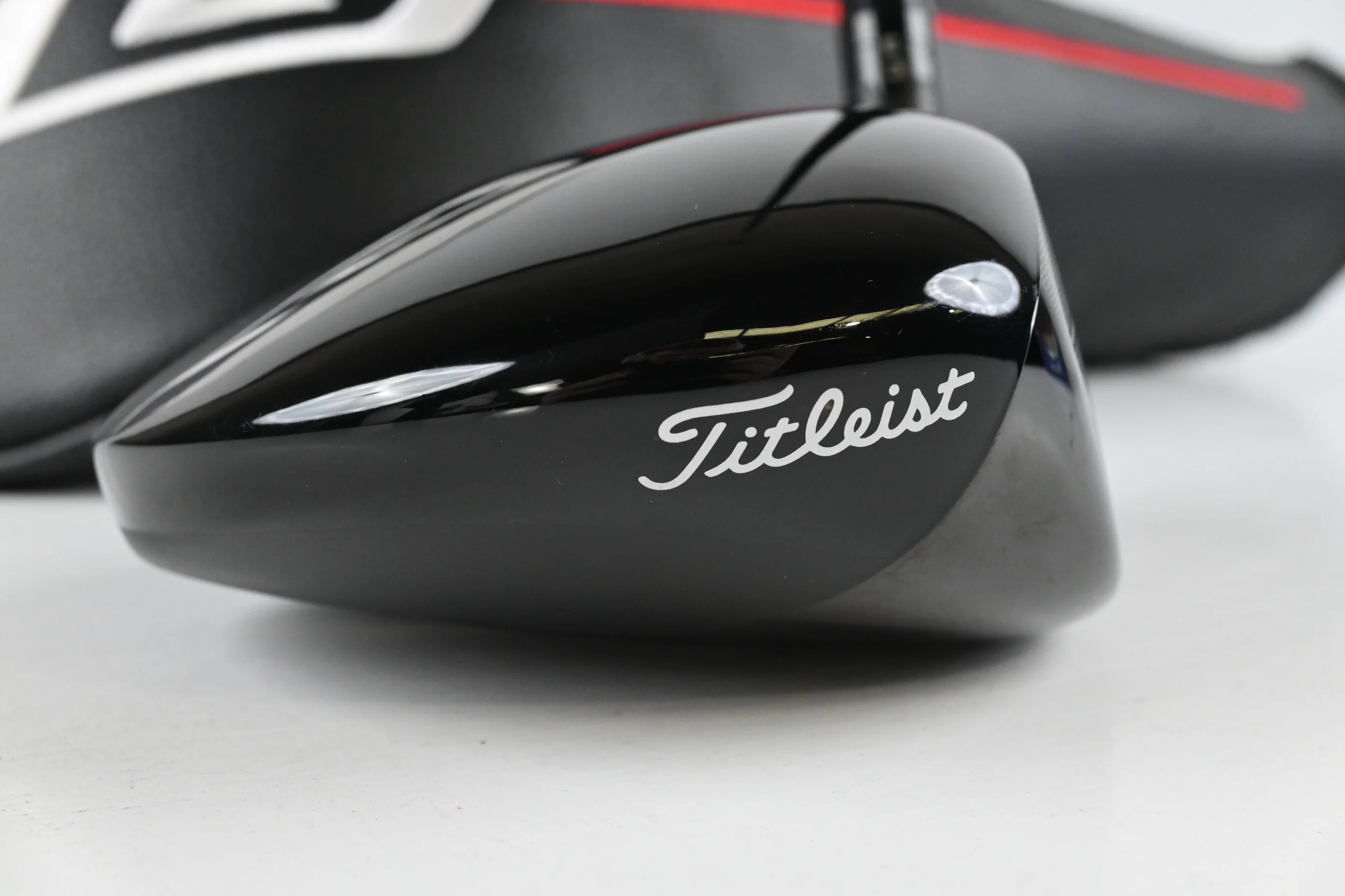 Titleist GT2 Driver / 10 Degree / X-Flex Tensei AV White 65 Shaft - Image 3