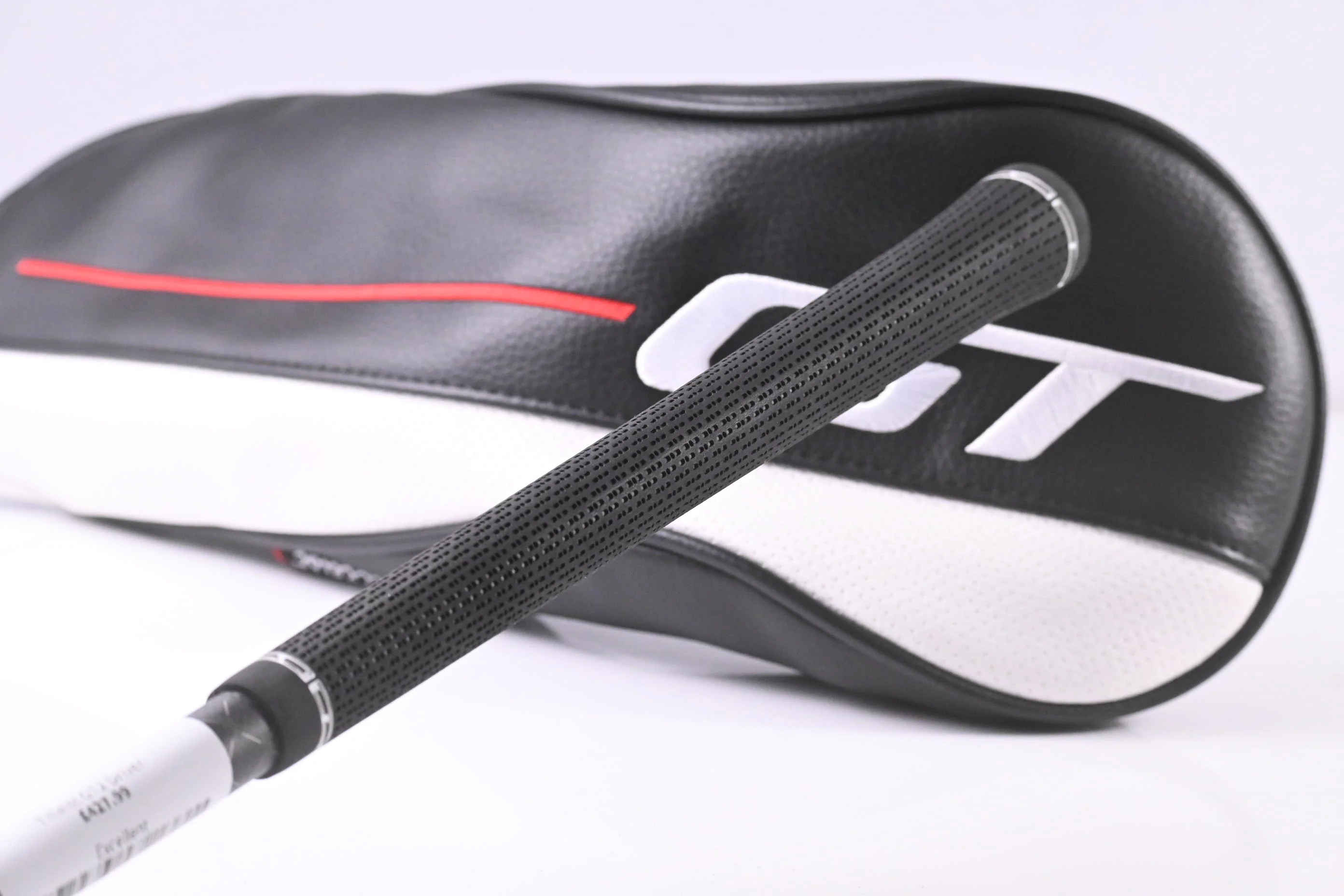 Titleist GT2 Driver / 9 Degree / Regular Flex Mitsubishi Tensei 1K Blue 55 Shaft - Image 8