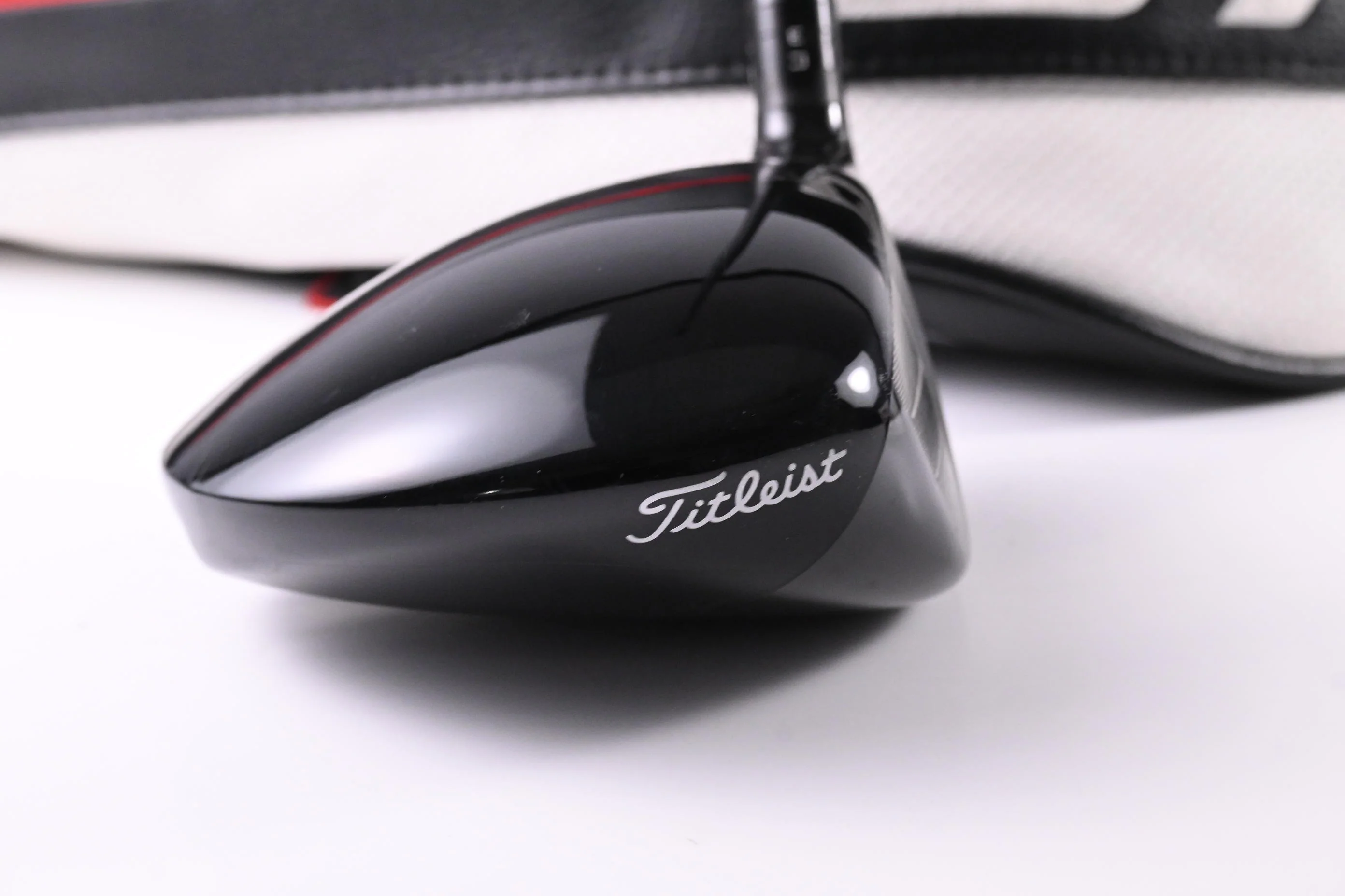 Titleist GT2 Driver / 10 Degree / Regular Flex Tensei 1K Blue 55 Shaft - Image 3