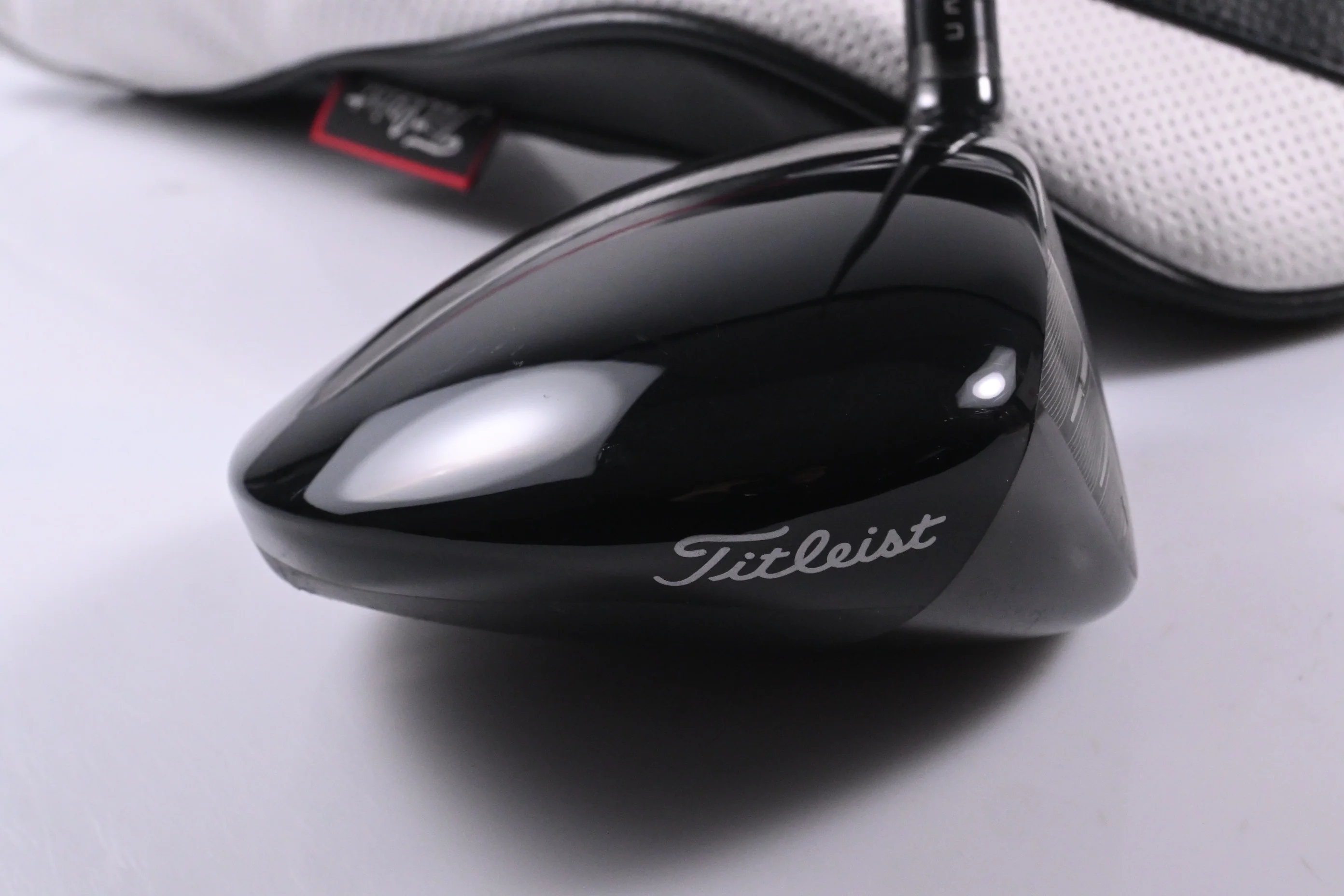 Titleist GT2 Driver / 11 Degree / Stiff Flex Aldila NV Green 55 Shaft - Image 3