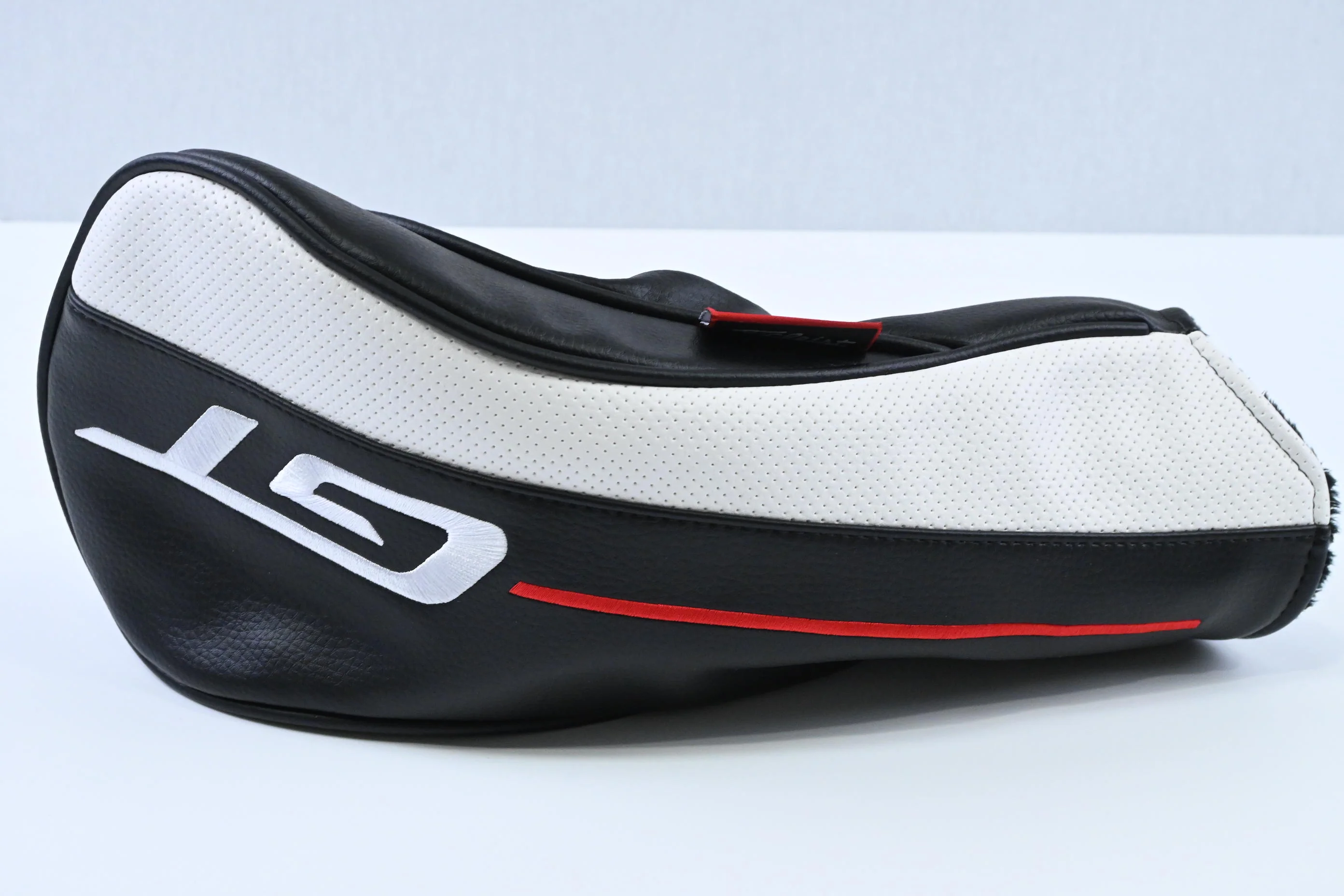 Titleist GT2 Driver / 10 Degree / Stiff Flex Tensei 1K Black 65 Shaft - Image 9