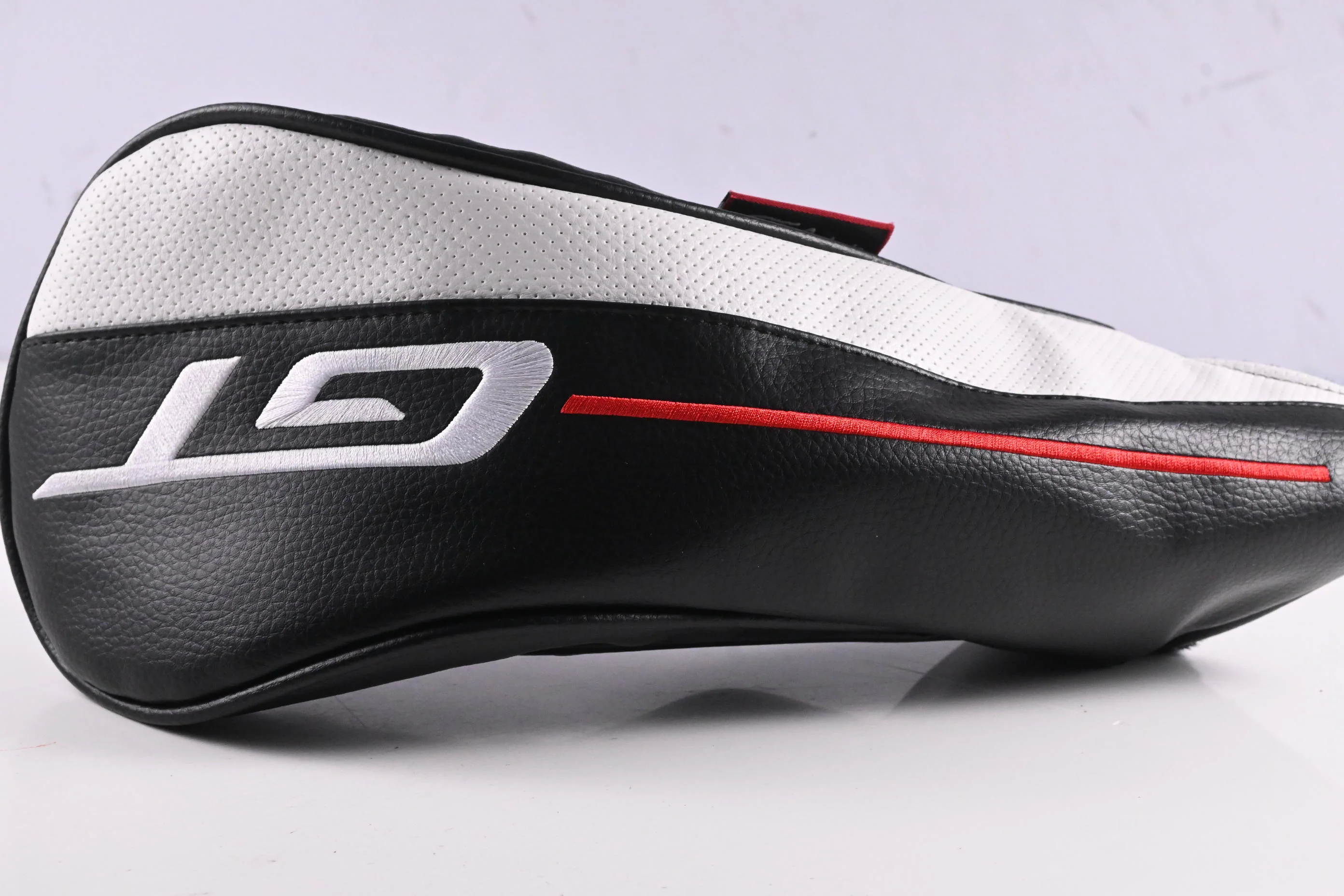 Titleist GT2 Driver / 9 Degree / Stiff Flex Mitsubishi Tensei 1K Blue 55 Shaft - Image 9