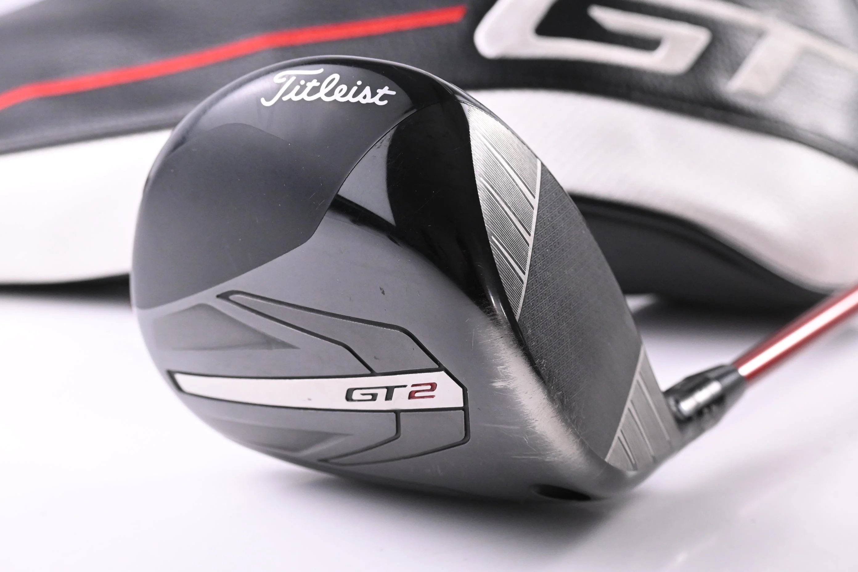 Titleist GT2 Driver / 10 Degree / Regular Flex Denali Red 50 Shaft