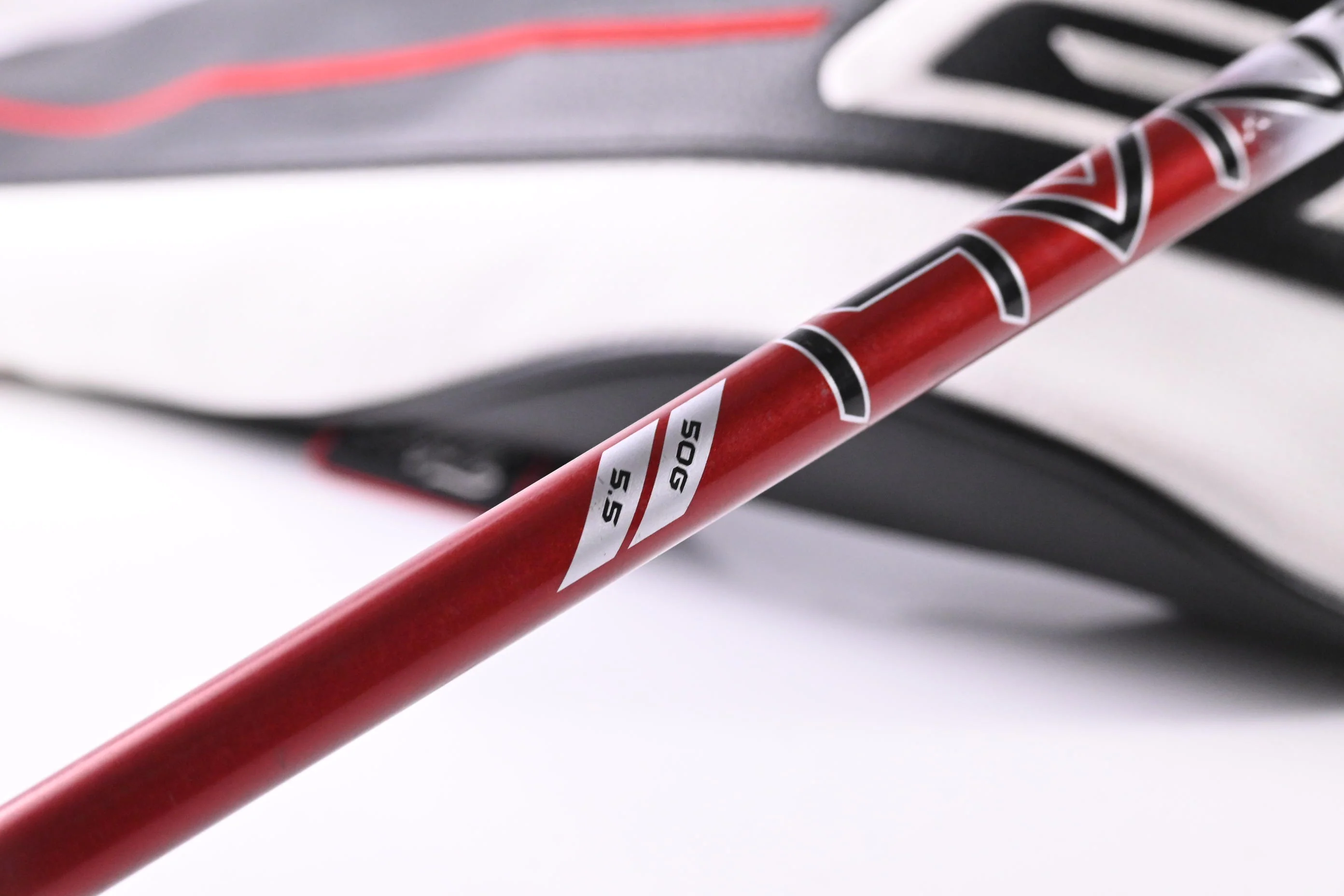 Titleist GT2 Driver / 10 Degree / Regular Flex Denali Red 50 Shaft - Image 6