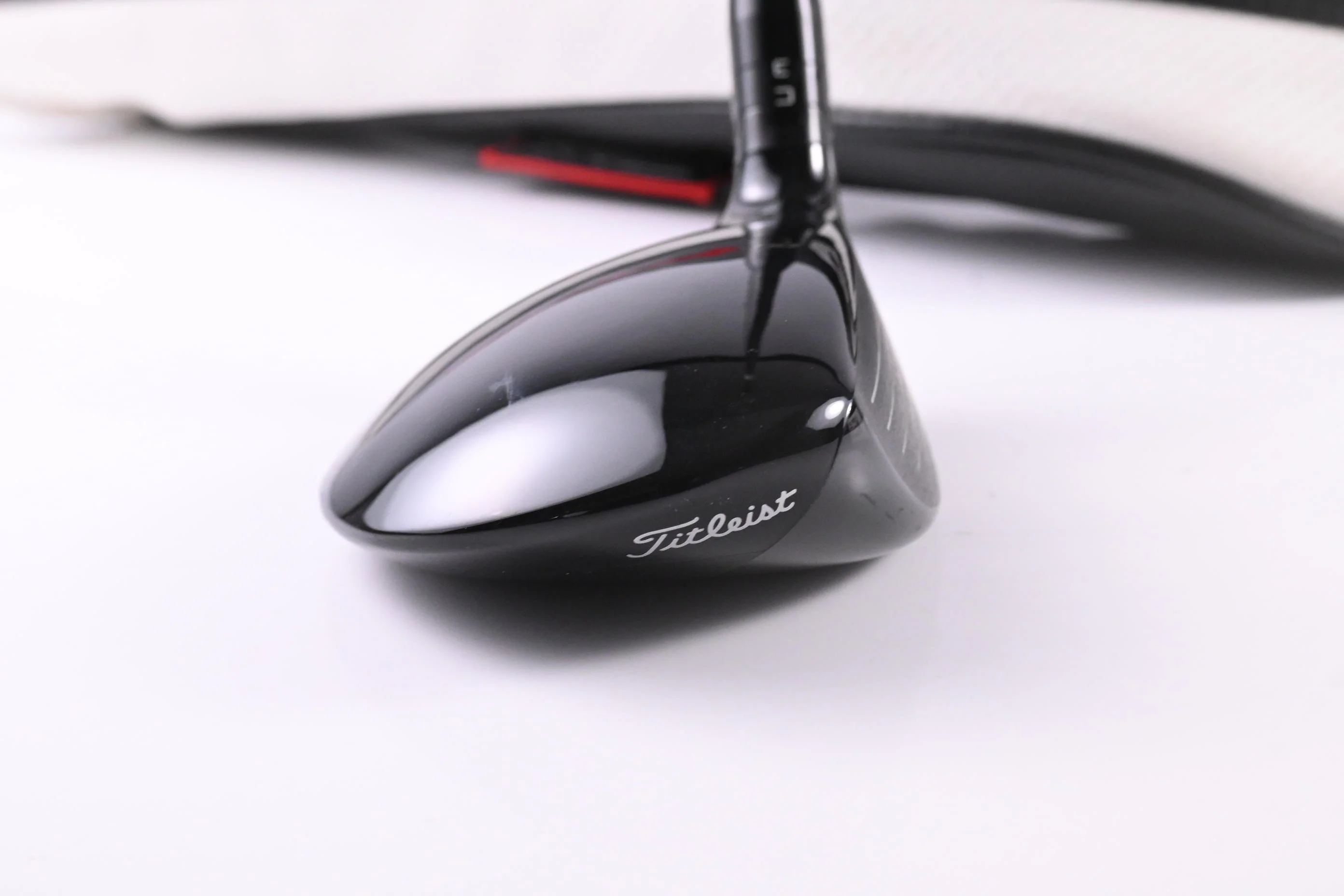 Titleist GT2 #5 Wood / 18 Degree / Stiff Flex Graphite Design Tour AD VF-7 Shaft - Image 3