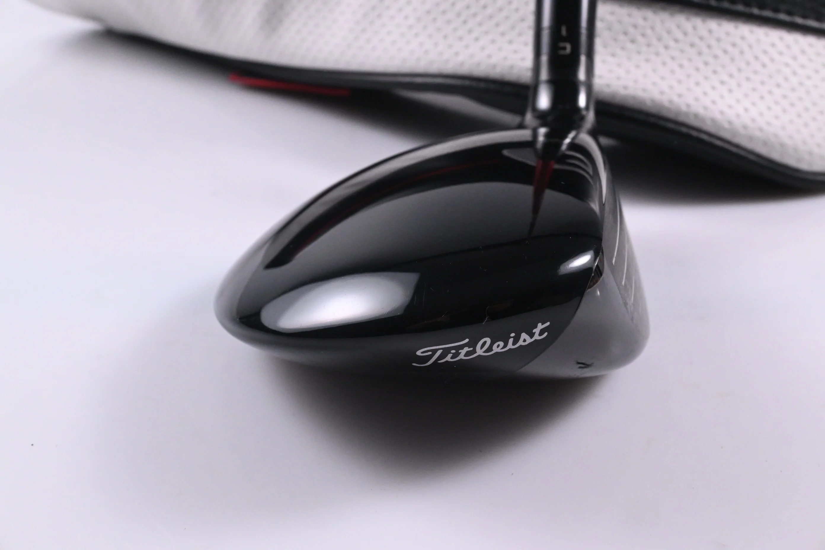 Titleist GT2 #5 Wood / 18 Degree / Regular Flex Denali Red 60 Shaft - Image 3