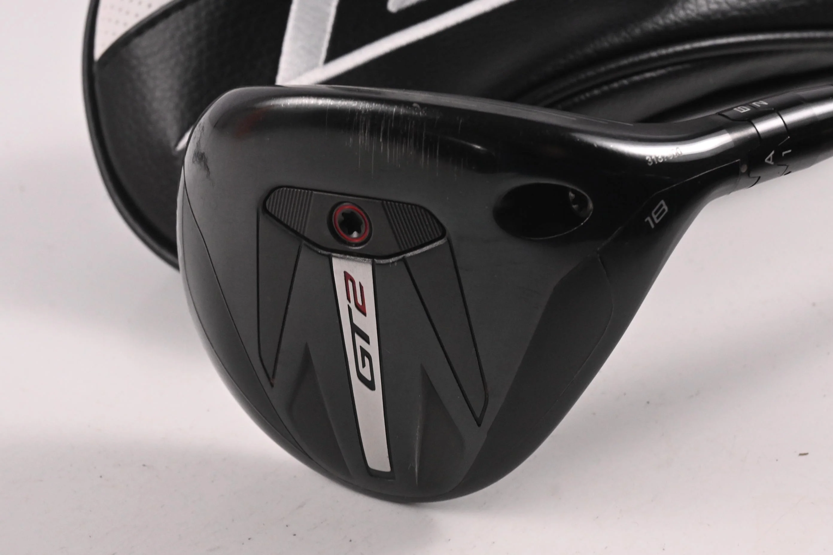 Titleist GT2 #5 Wood / 18 Degree / Regular Flex Denali Red 60 Shaft - Image 2