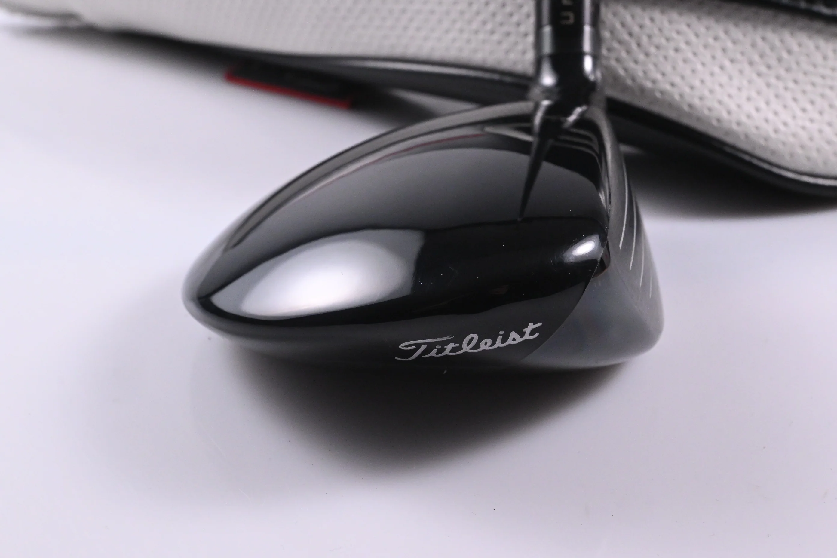 Titleist GT2 #3 Wood / 16.5 Degree / Stiff Flex HZRDUS Smoke Black 70 Shaft - Image 3