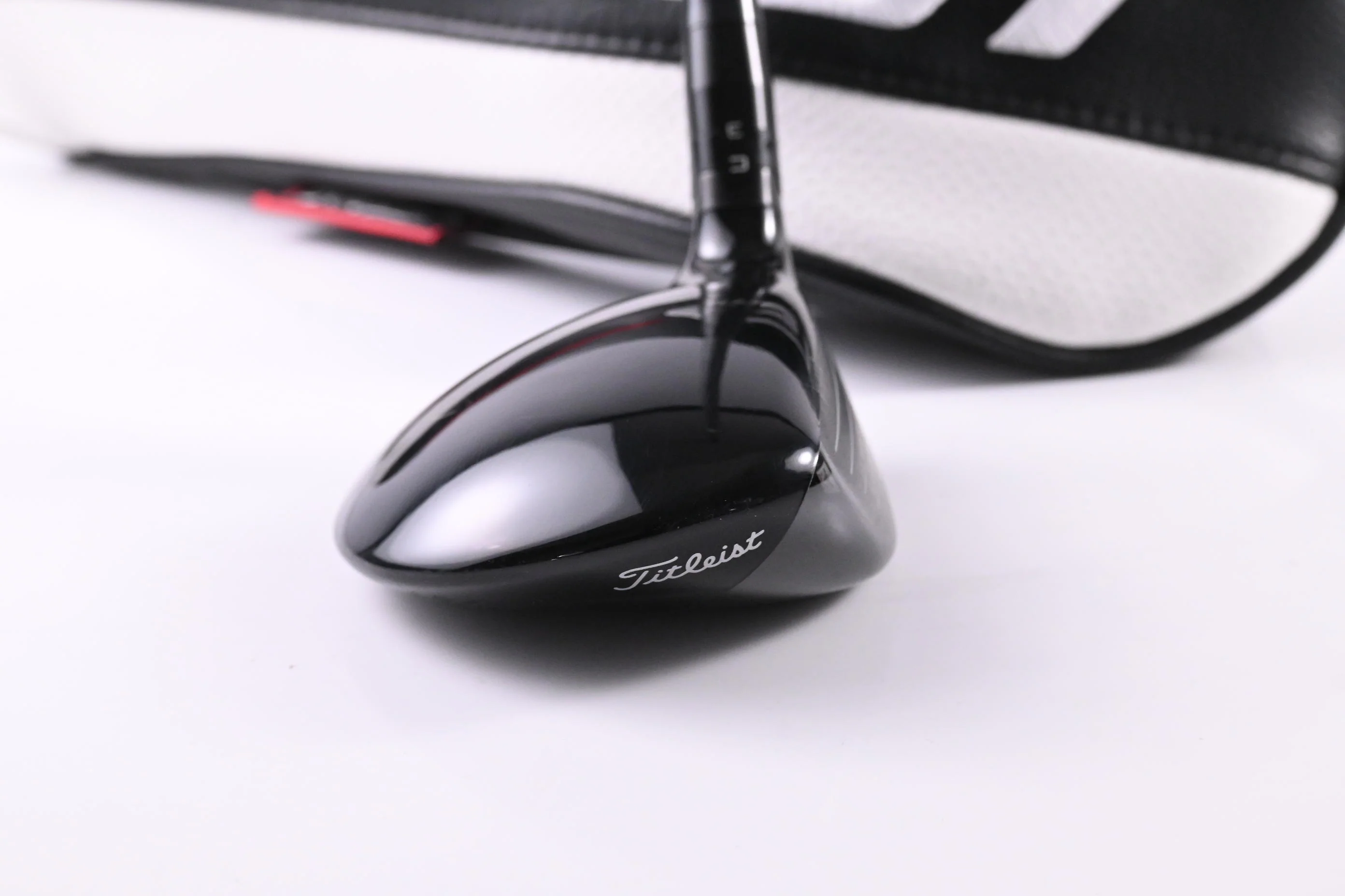 Titleist GT2 #7 Wood / 21 Degree / Regular Flex Denali Frost Silver 60 Shaft - Image 3