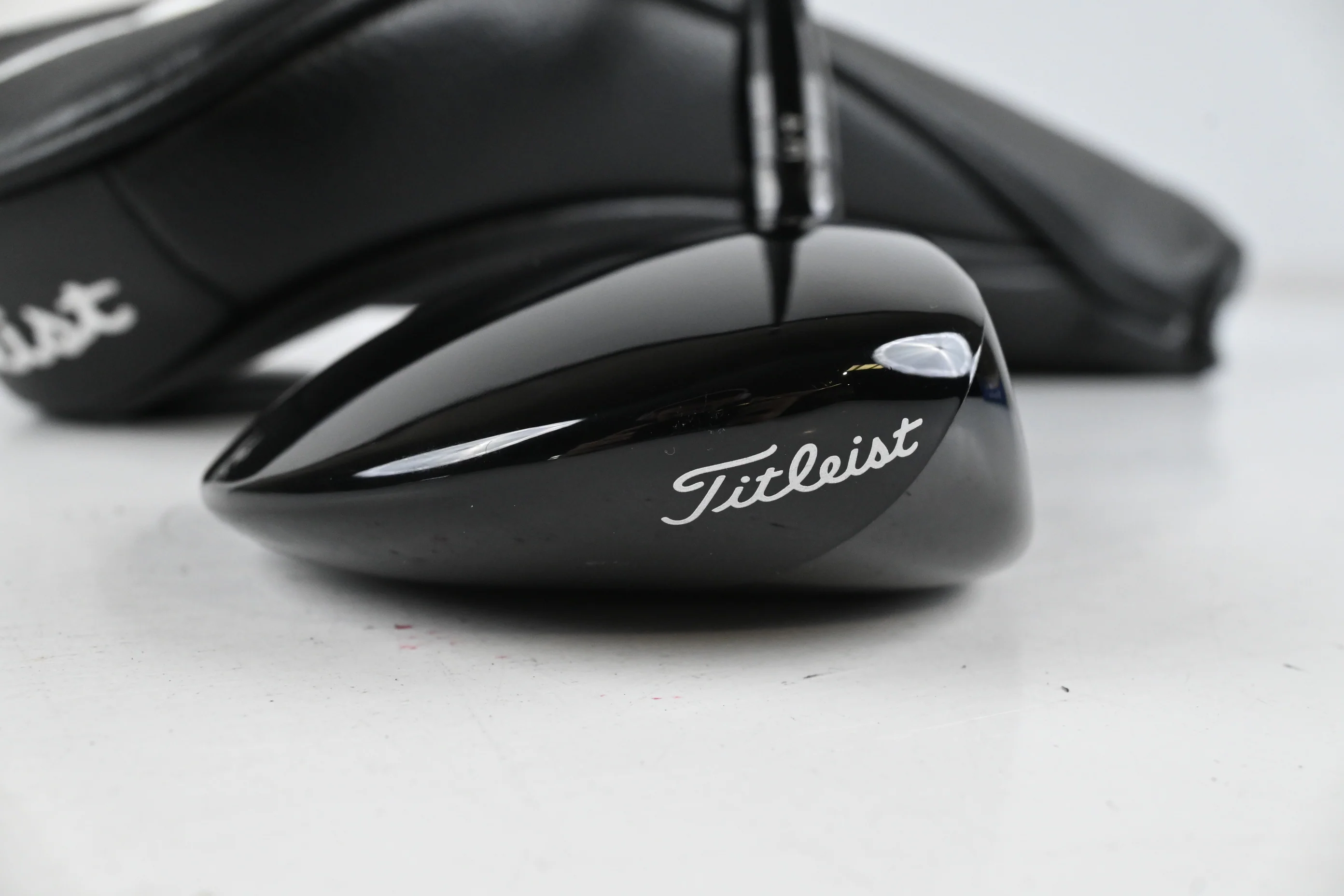 Titleist GT2 #3 Wood / 15 Degree / Stiff Flex HZRDUS Black 70 Shaft - Image 3