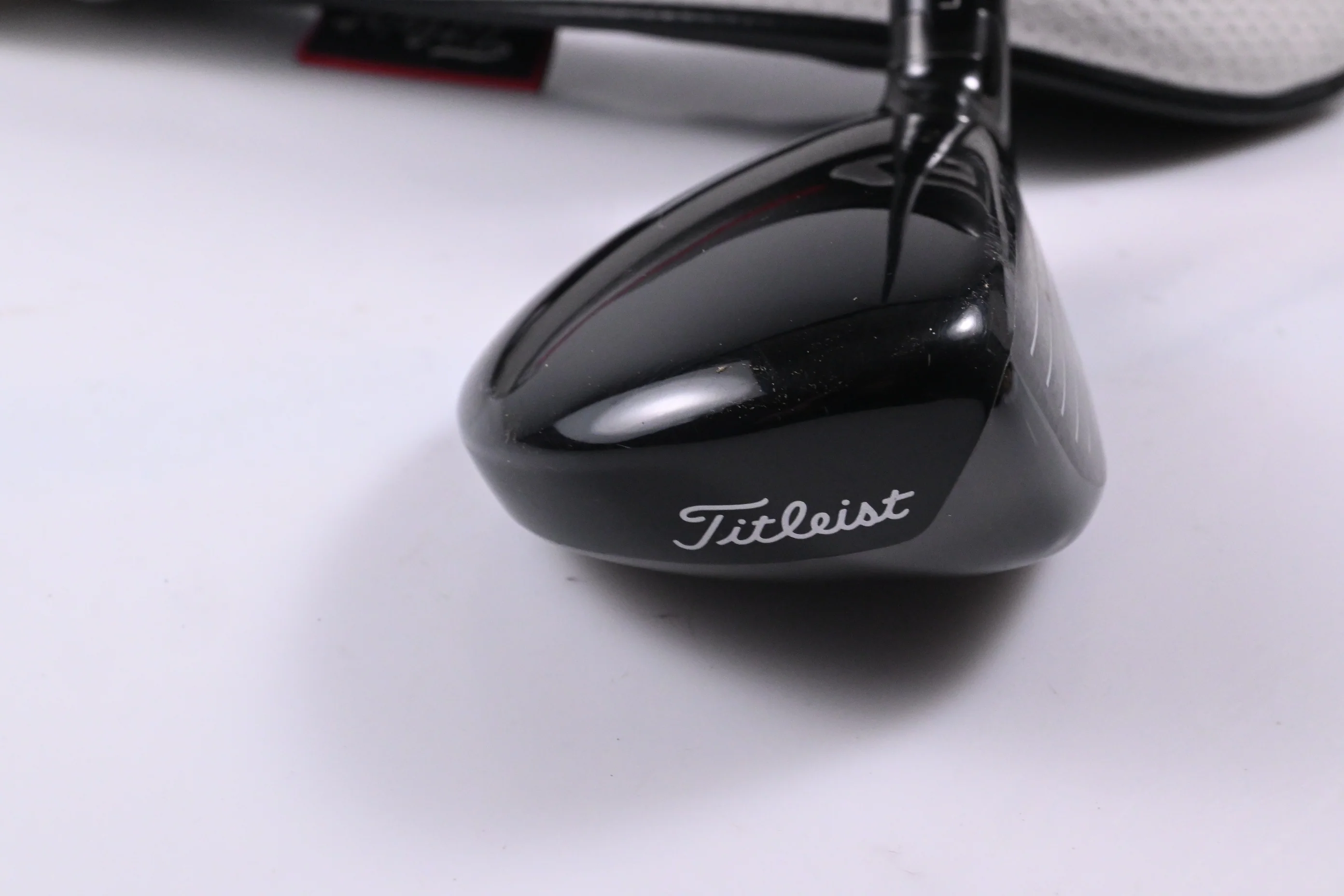 Titleist GT2 #4 Hybrid / 21 Degree / Regular Flex Tensei 1K Blue 65 Shaft - Image 3