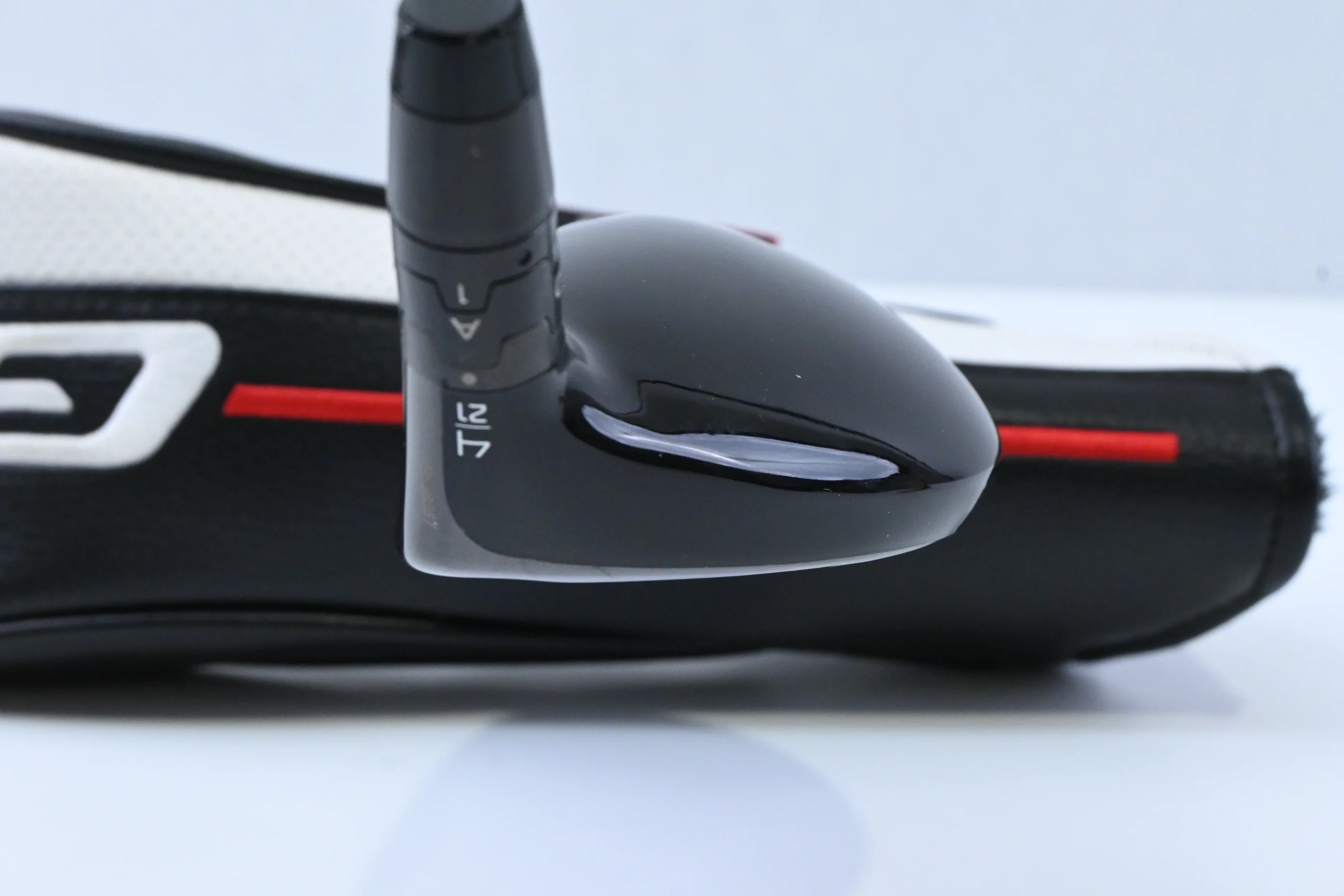 Titleist GT2 #4 Hybrid / 21 Degree / Regular Flex HZRDUS Smoke Black 80 Shaft - Image 5