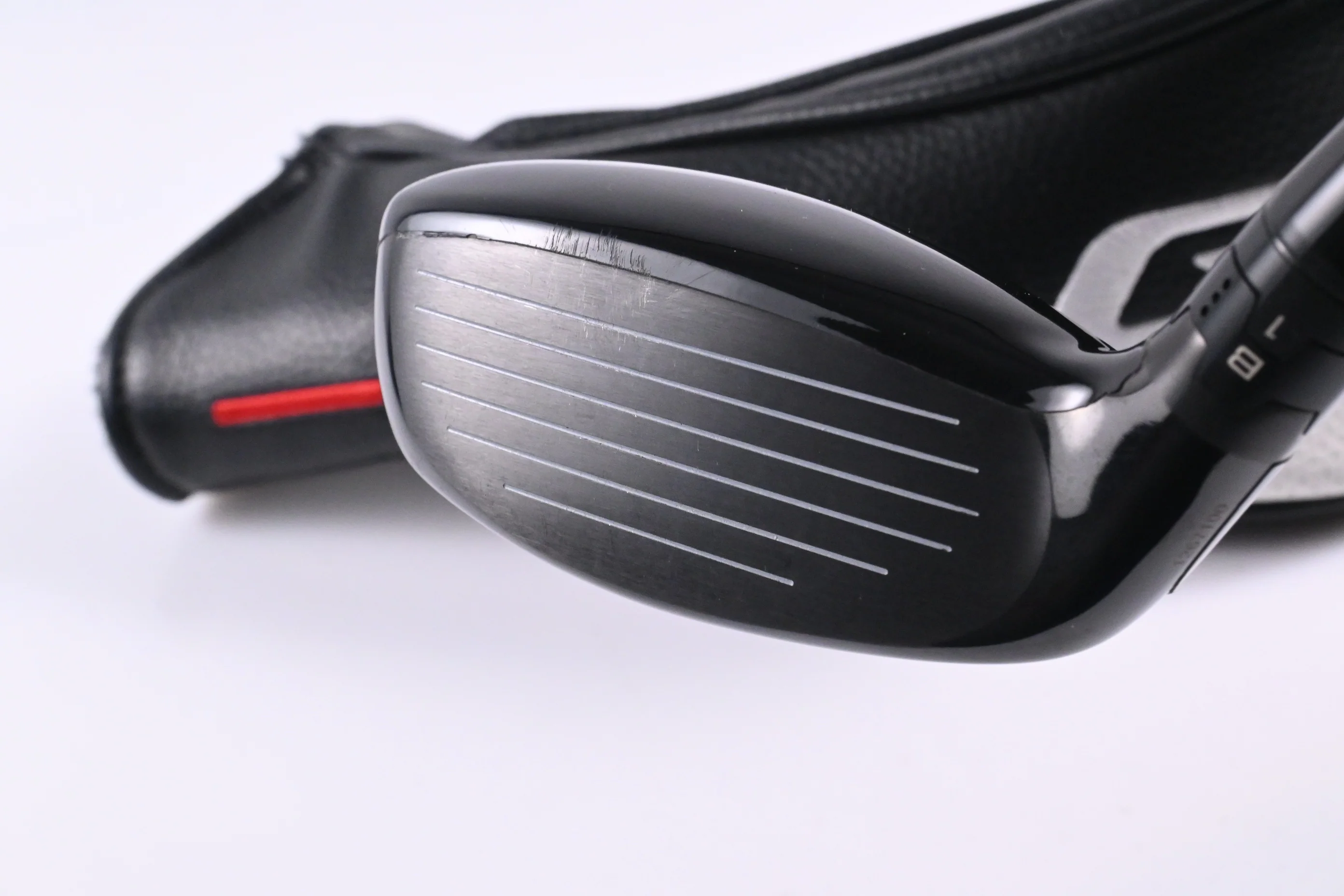 Titleist GT2 #4 Hybrid / 21 Degree / Regular Flex Denali Red 60 Shaft - Image 4
