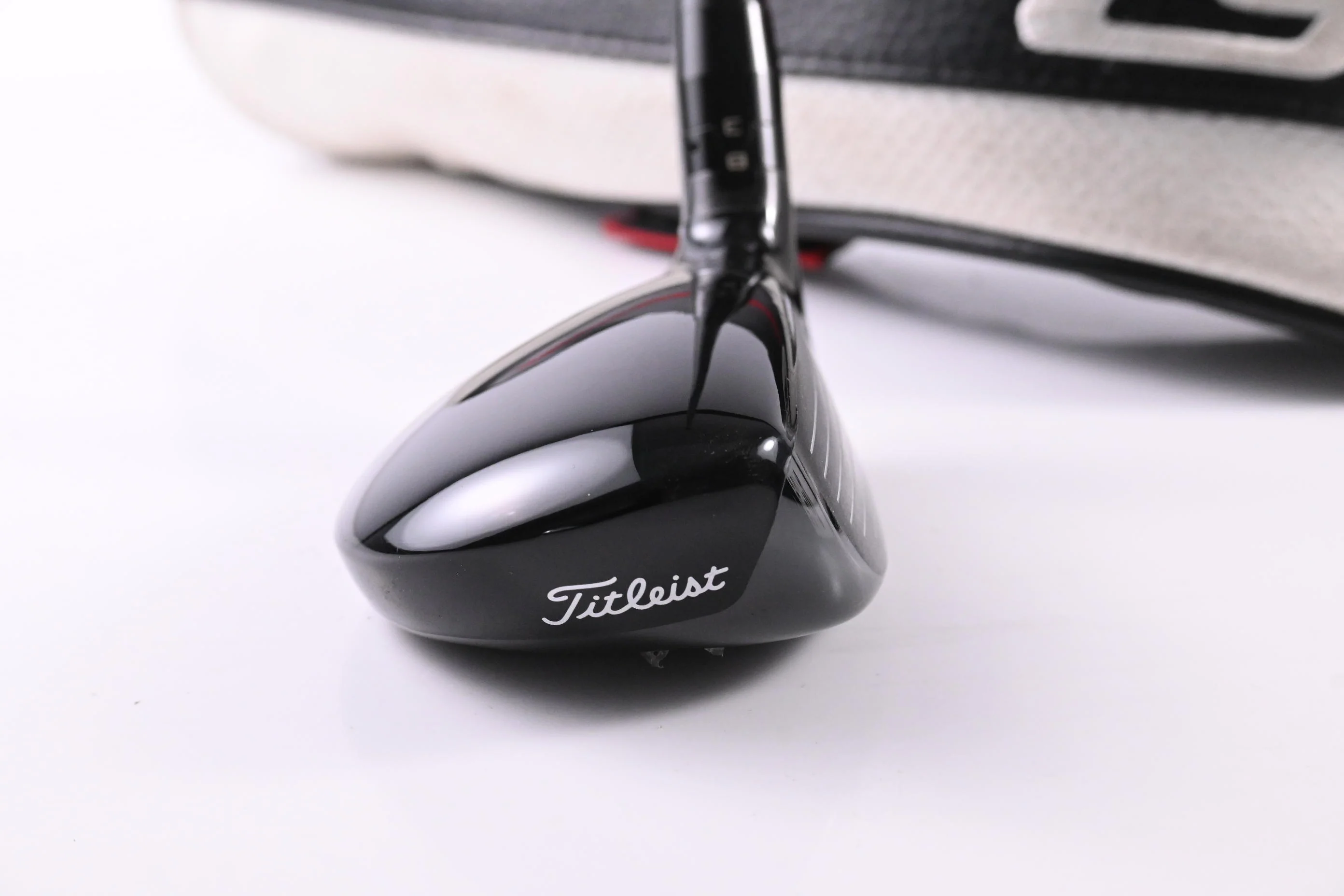 Titleist GT2 #4 Hybrid / 21 Degree / Stiff Flex HZRDUS Smoke Black 80 Shaft - Image 3