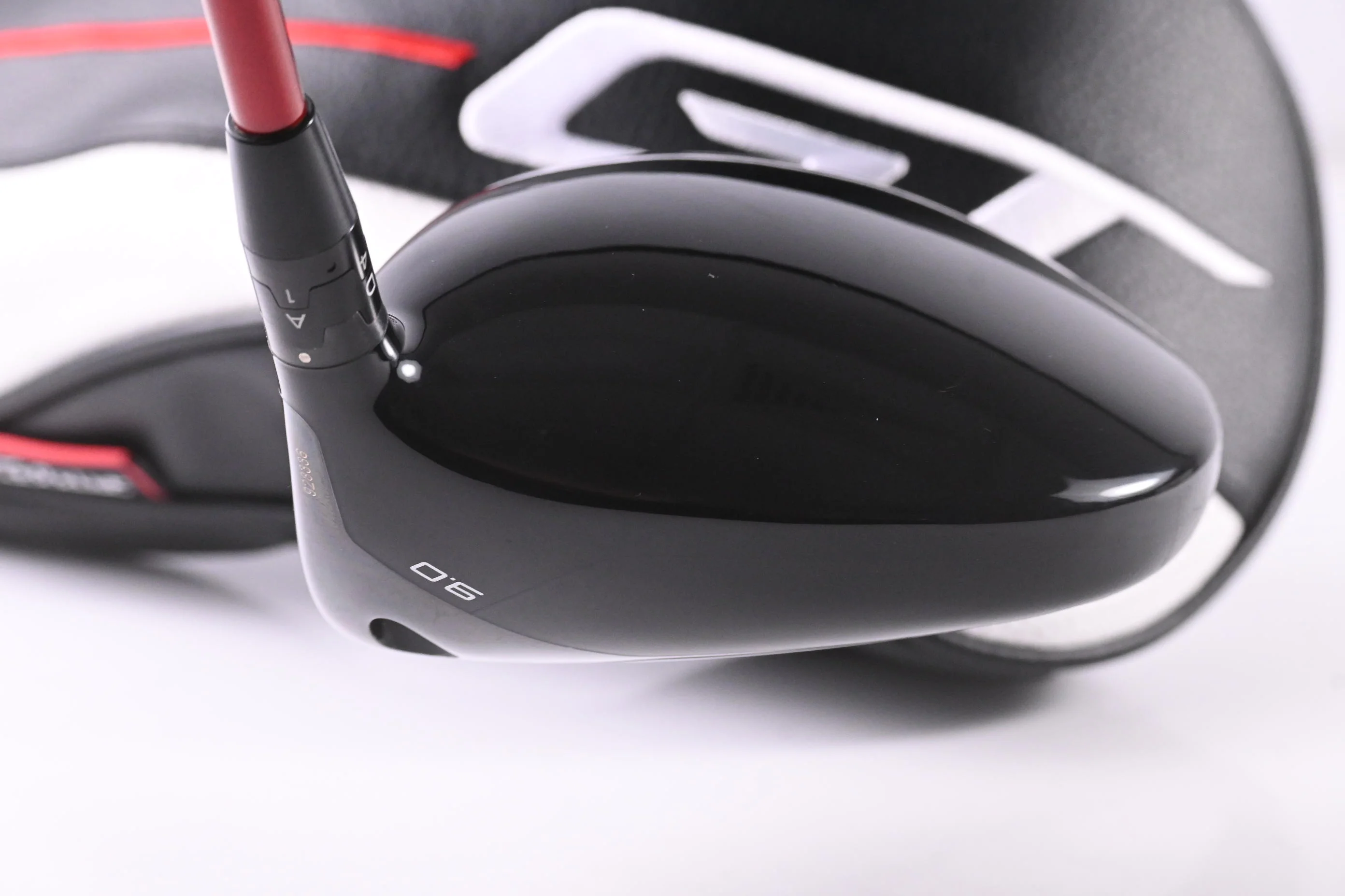 Titleist GT3 Driver / 9 Degree / Regular Flex Denali Red 50 Shaft - Image 5