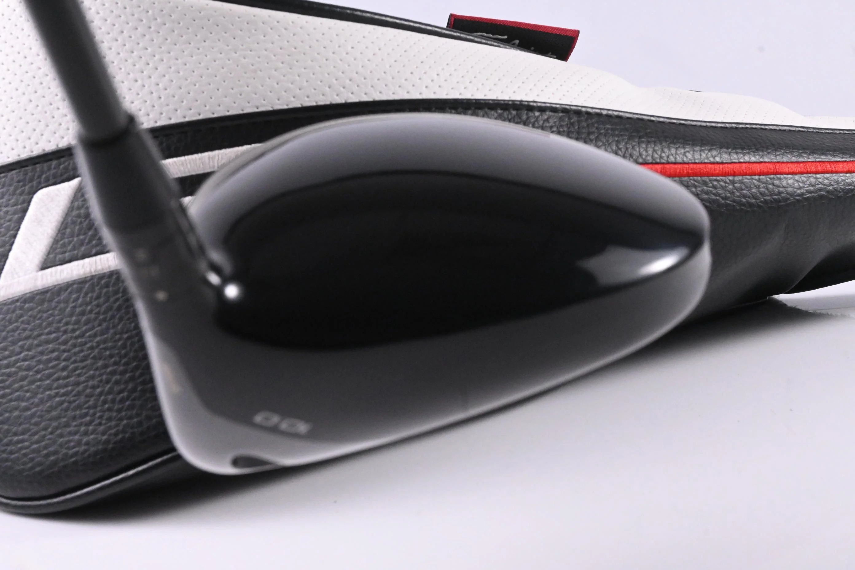 Titleist GT3 Driver / 10 Degree / X-Flex Graphite Design Tour AD VF-6 Shaft - Image 5
