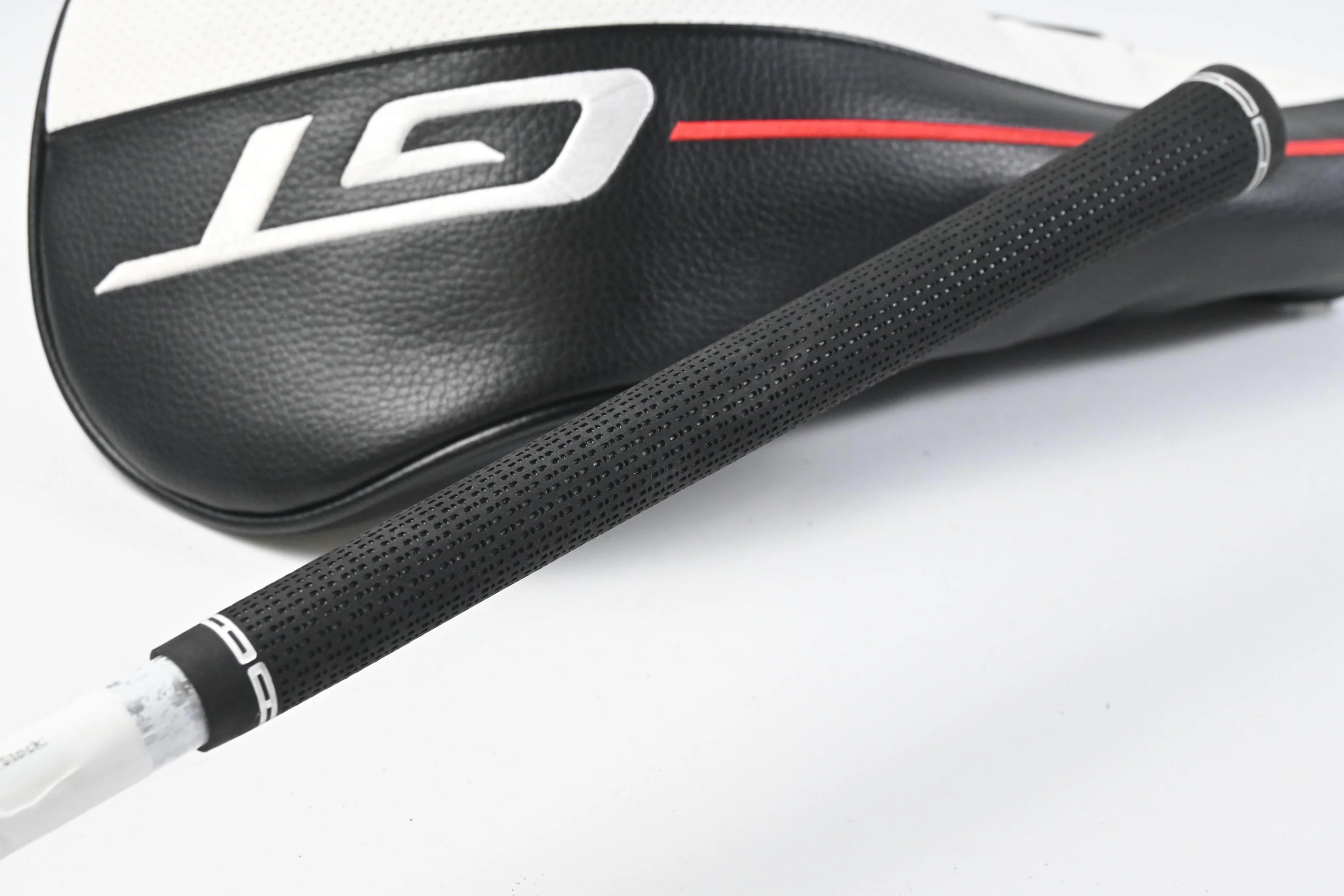 Titleist GT3 Driver / 9 Degree / Regular Flex Denali Red 50 Shaft - Image 8