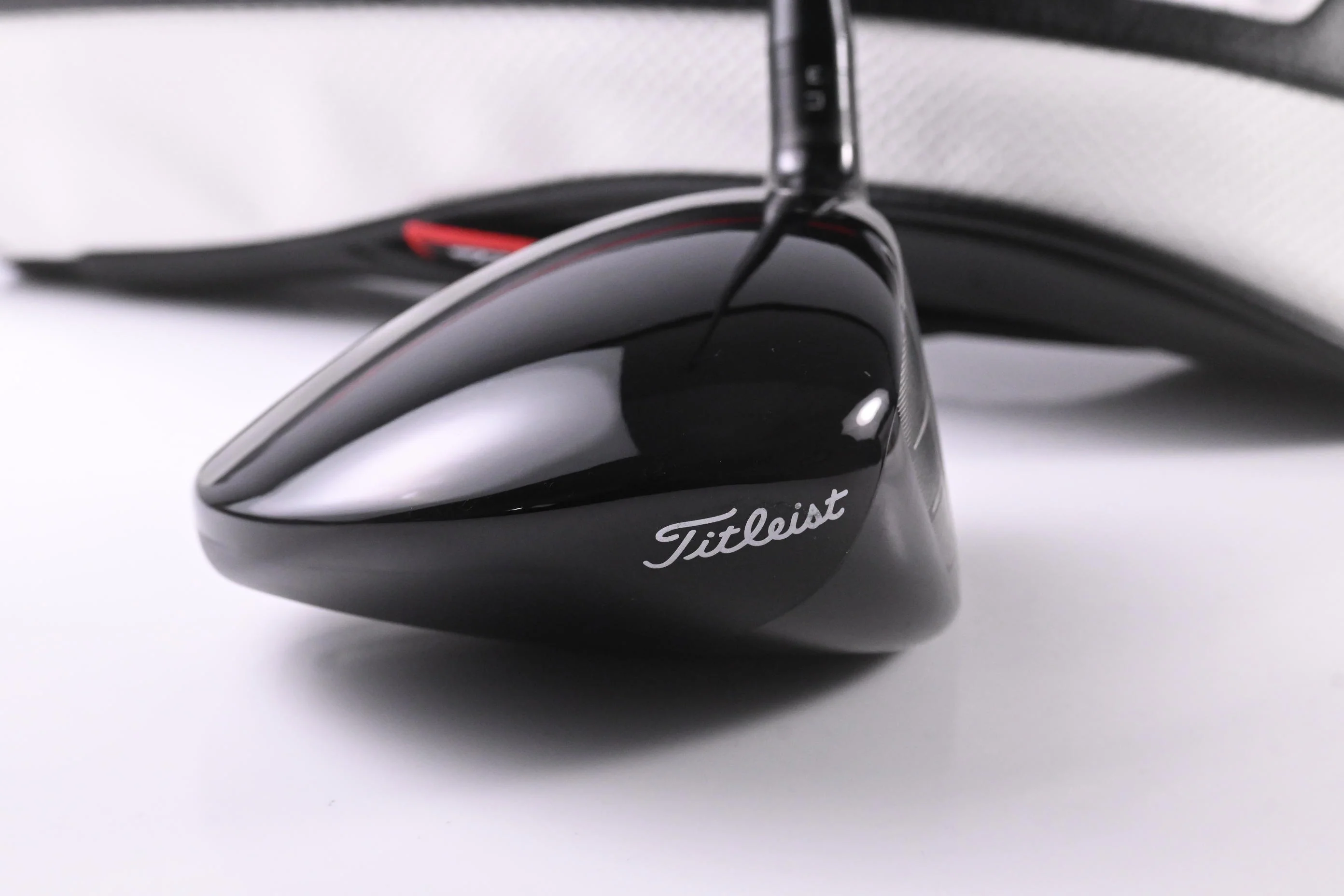 Titleist GT3 Driver / 8 Degree / Stiff Flex Mitsubishi Tensei 1K Blue 55 Shaft - Image 3