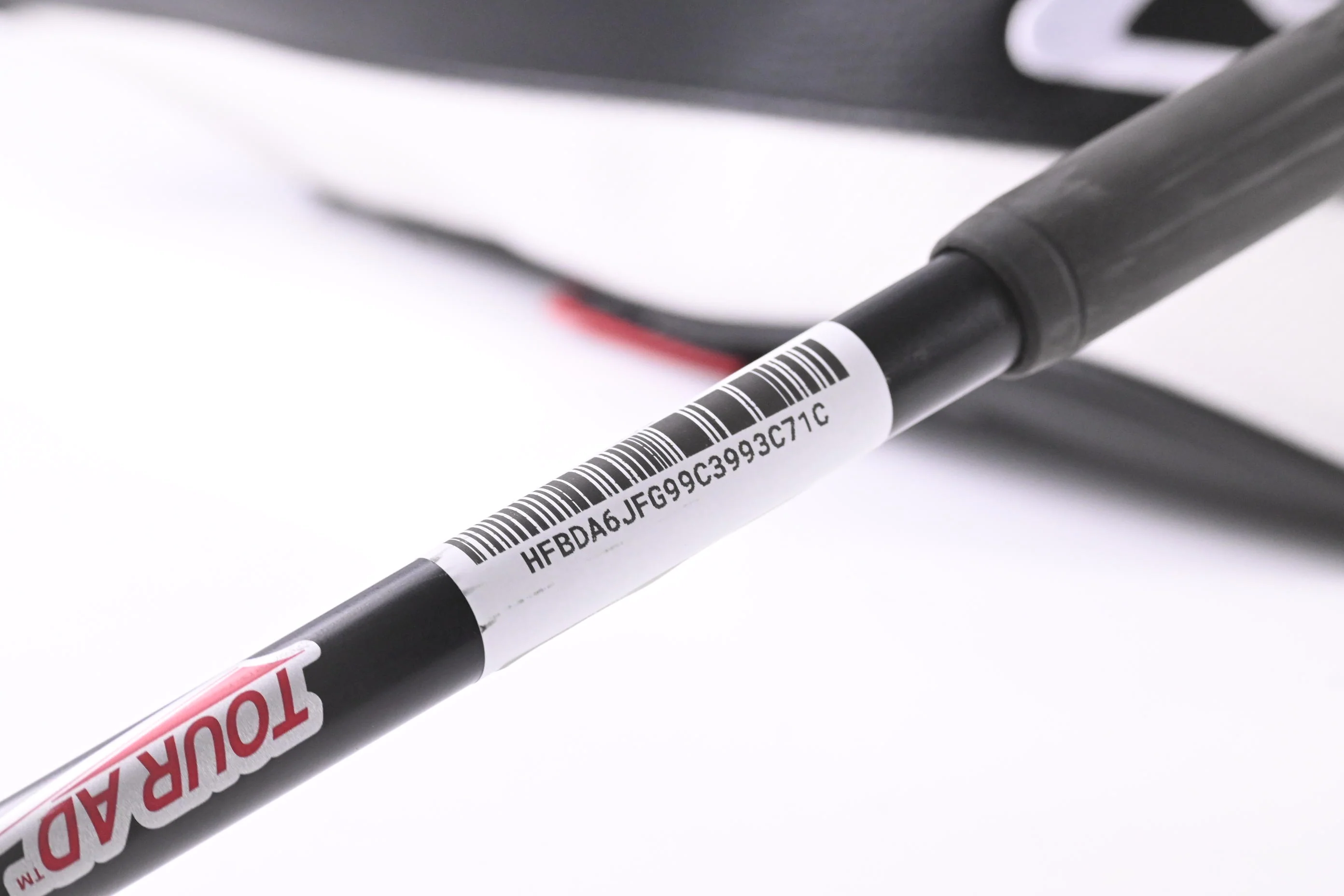 Titleist GT3 Driver / 9 Degree / Stiff Flex Tour AD XC-6 Shaft - Image 7