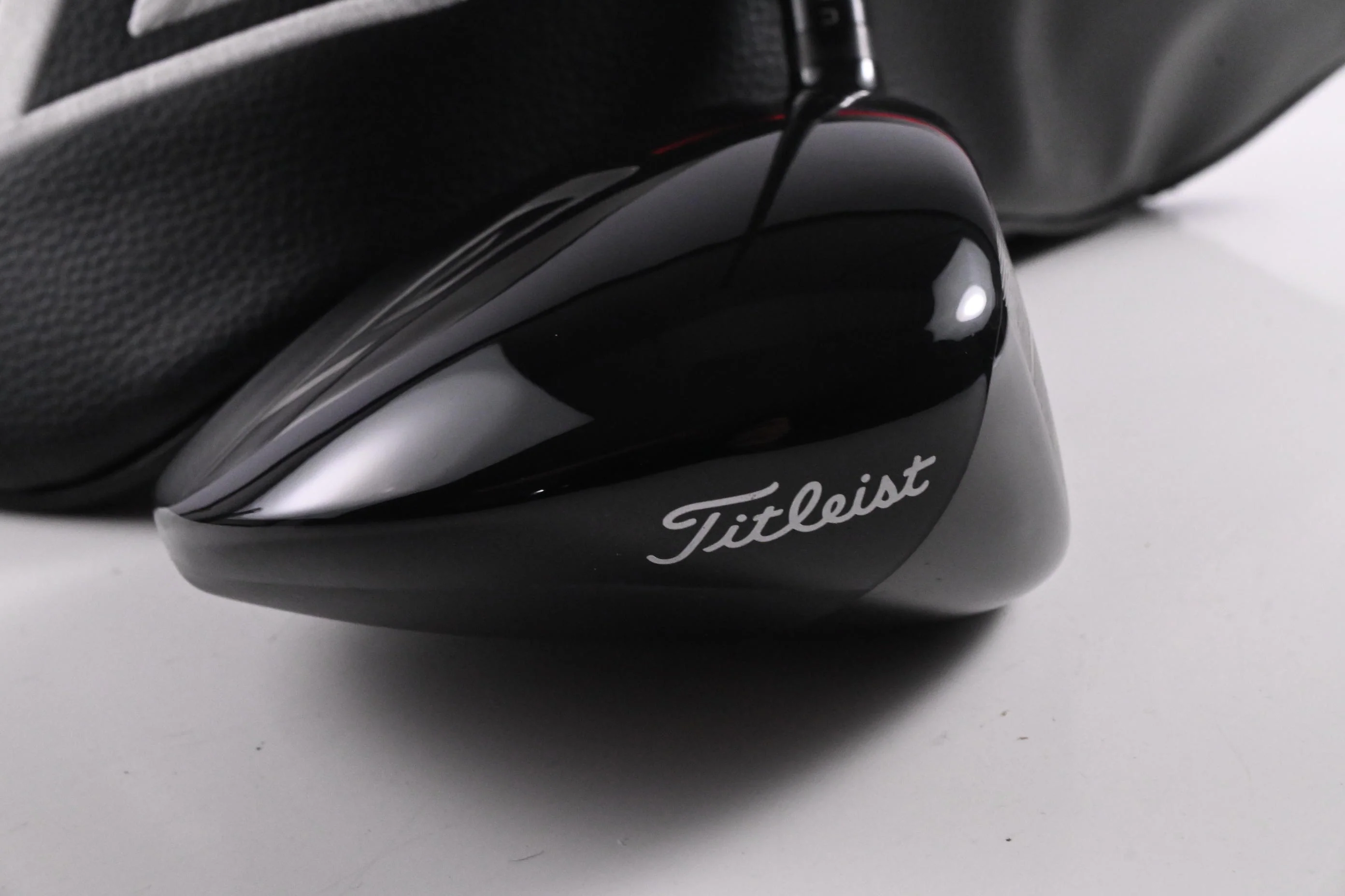 Titleist GT3 Driver / 9 Degree / Stiff Flex HZRDUS Black 60 Shaft - Image 3