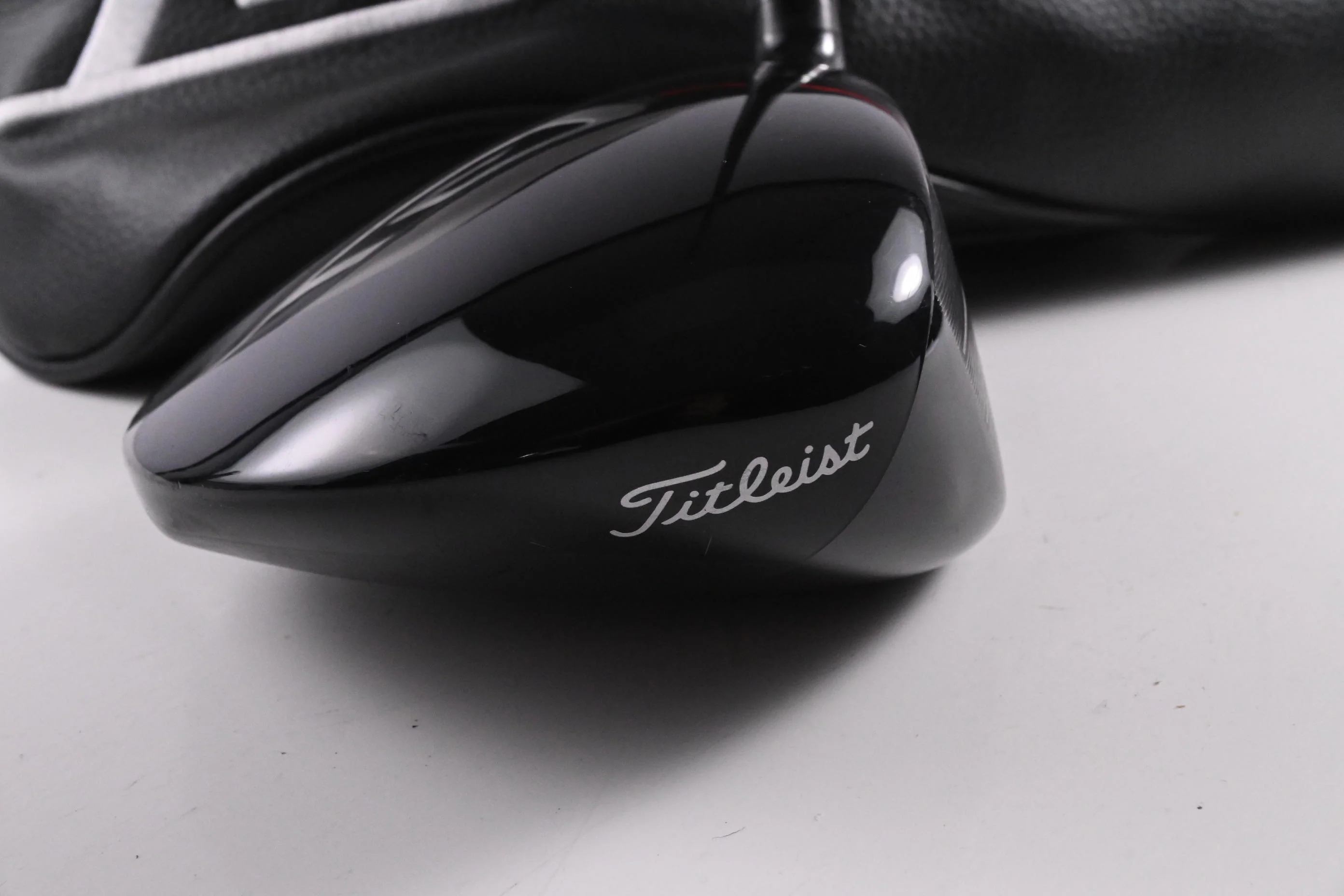 Titleist GT3 Driver / 10 Degree / Stiff Flex HZRDUS Black 60 Shaft - Image 3