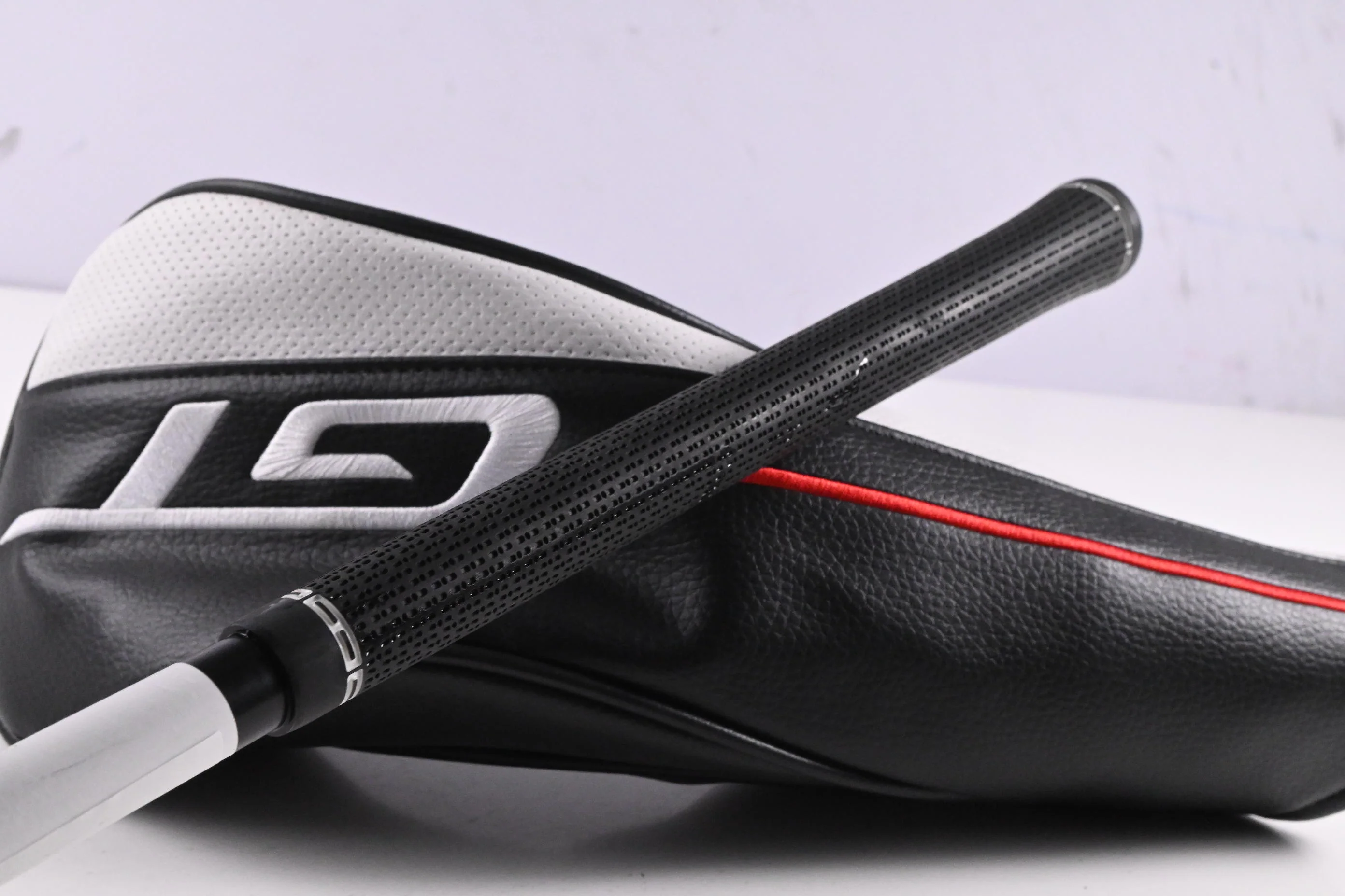 Titleist GT3 Driver / 10 Degree / Stiff Flex HZRDUS Black 60 Shaft - Image 8