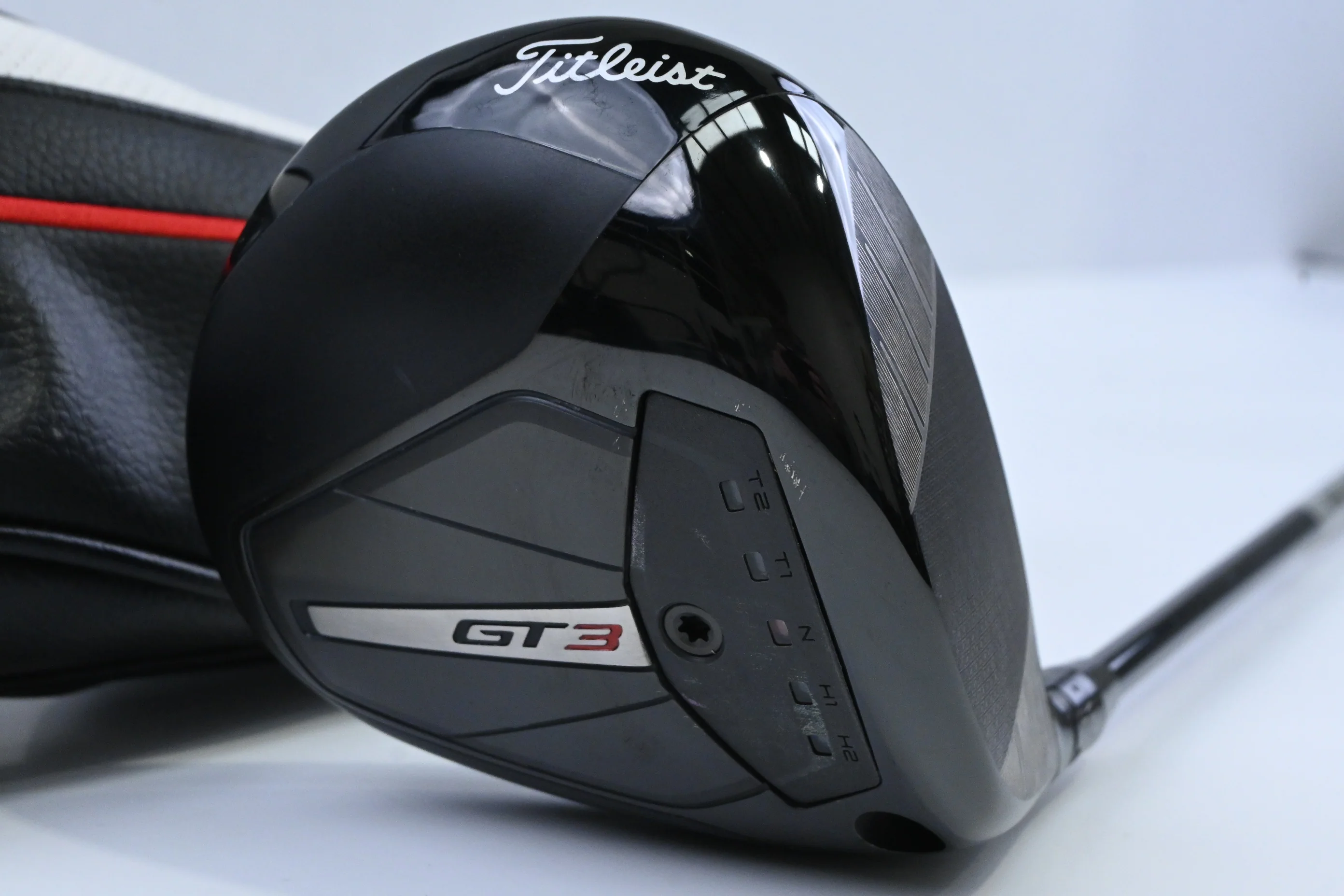Titleist GT3 Driver / 9 Degree / Regular Flex Tensei AV Blue 55 Shaft