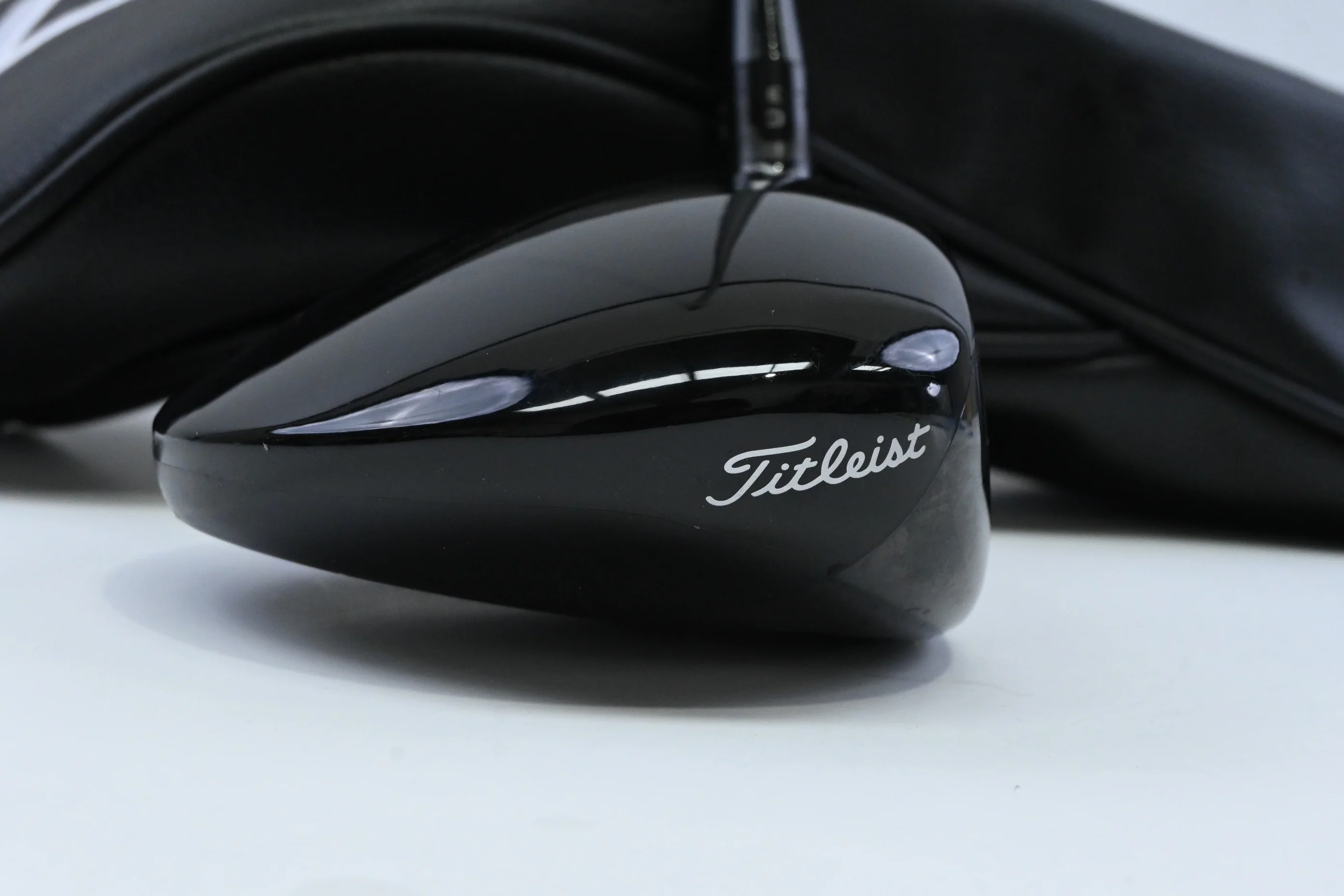 Titleist GT3 Driver / 8 Degree / Stiff Flex Tensei 1K Black 65 Shaft - Image 3