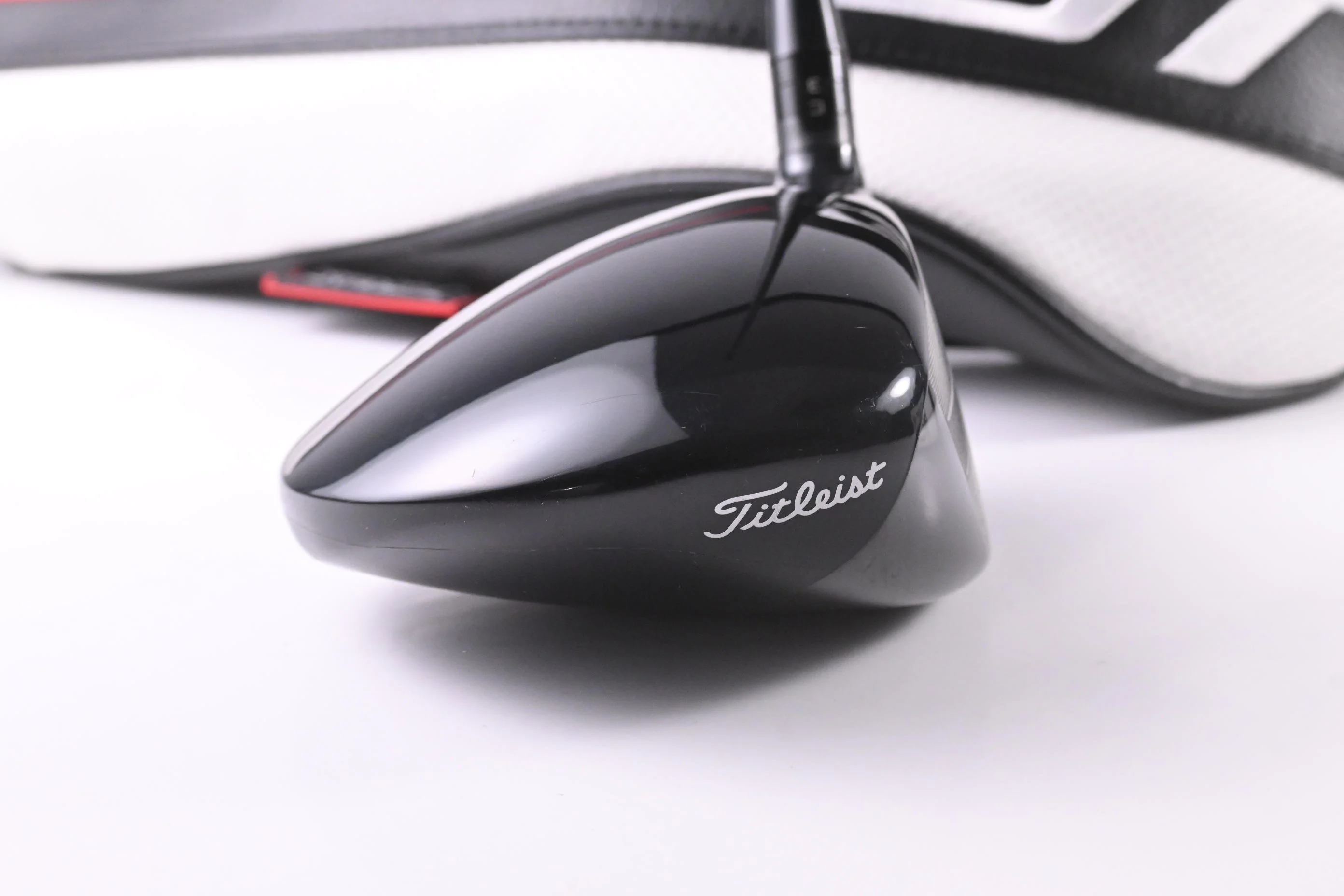 Titleist GT3 Driver / 10 Degree / Stiff Flex HZRDUS Black 60 Shaft - Image 3