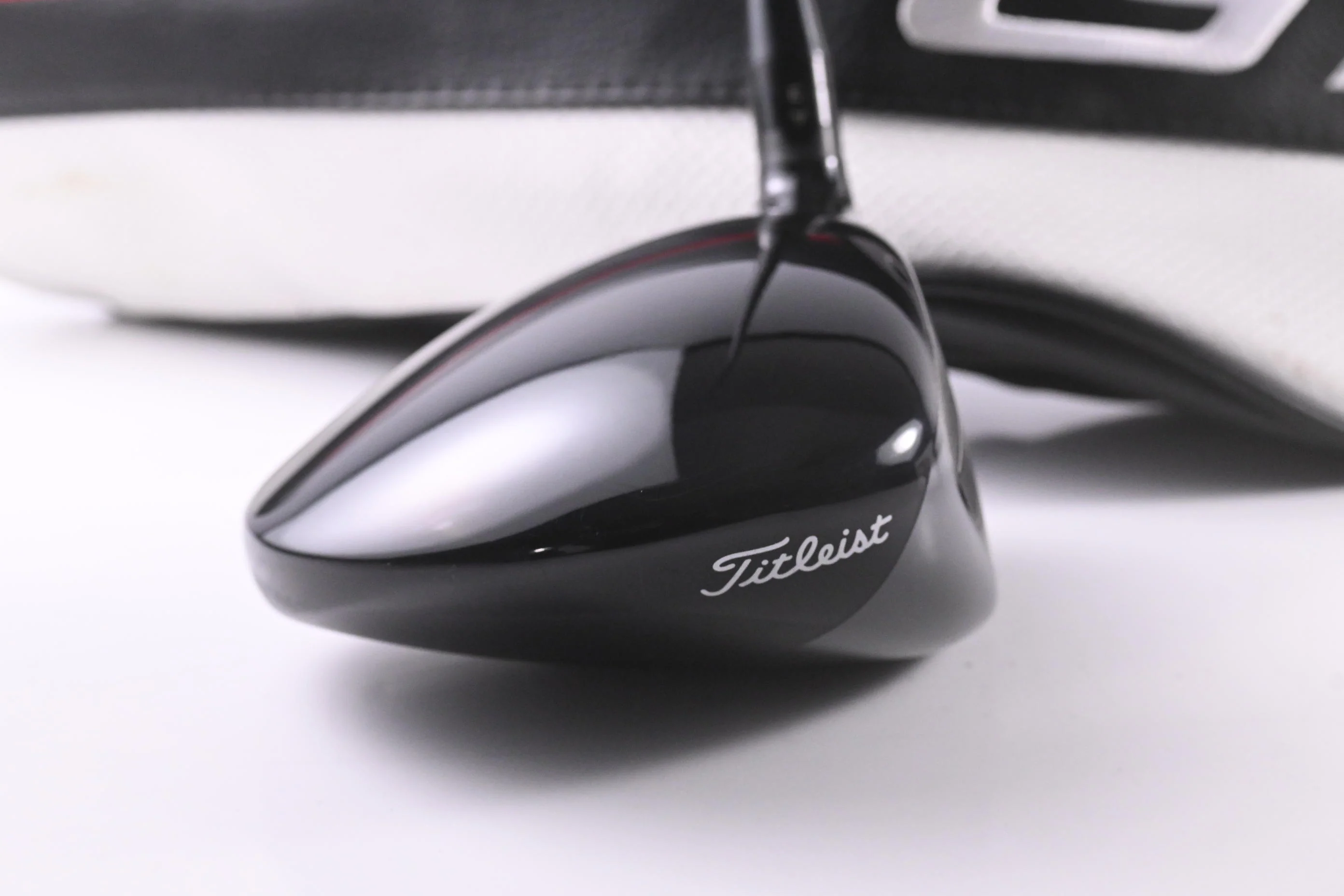 Titleist GT3 Driver / 10 Degree / Stiff Flex HZRDUS Black Gen 5 60 Shaft - Image 3