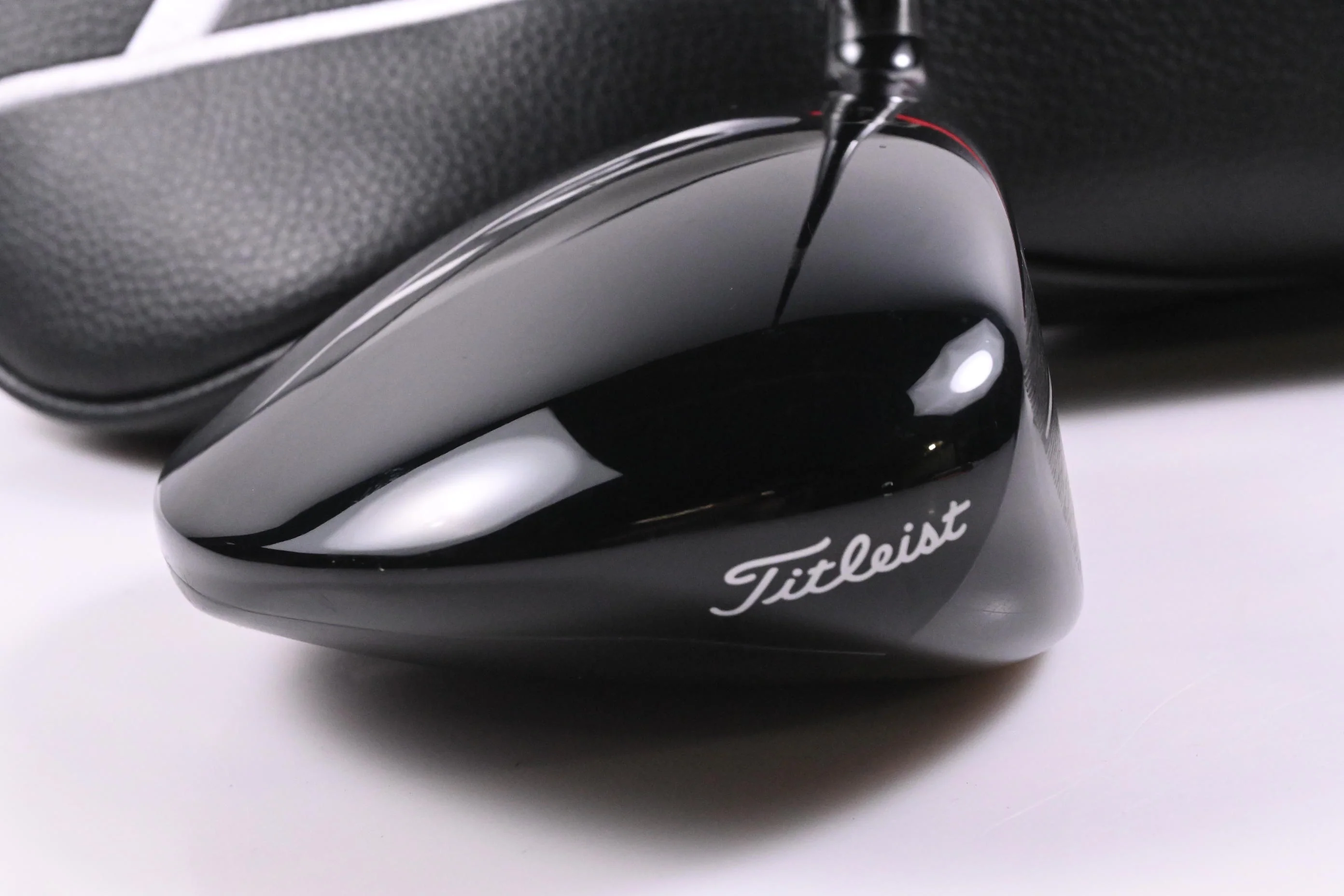 Titleist GT3 Driver / 8 Degree / Stiff Flex Hzrdus Gen4 Black 60 Shaft - Image 3