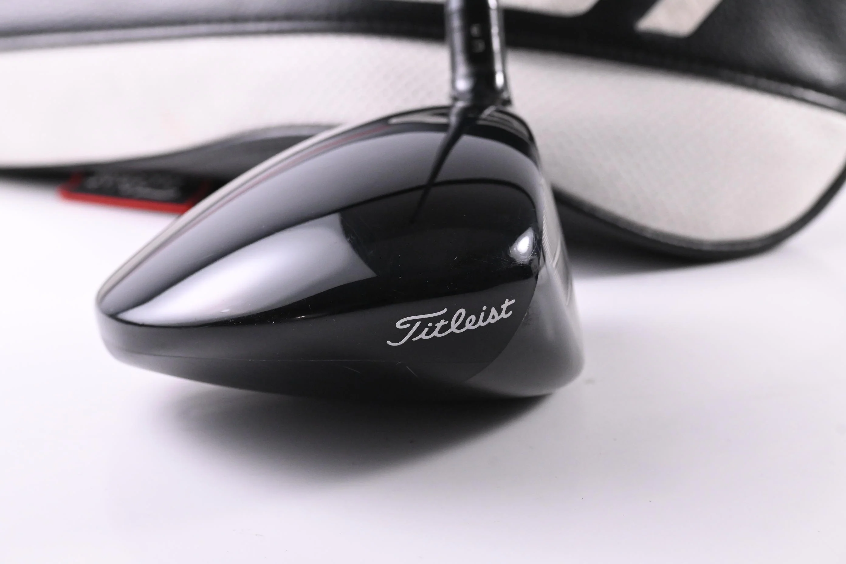 Titleist GT3 Driver / 9 Degree / Stiff Flex Hzrdus Black 60 Shaft - Image 3