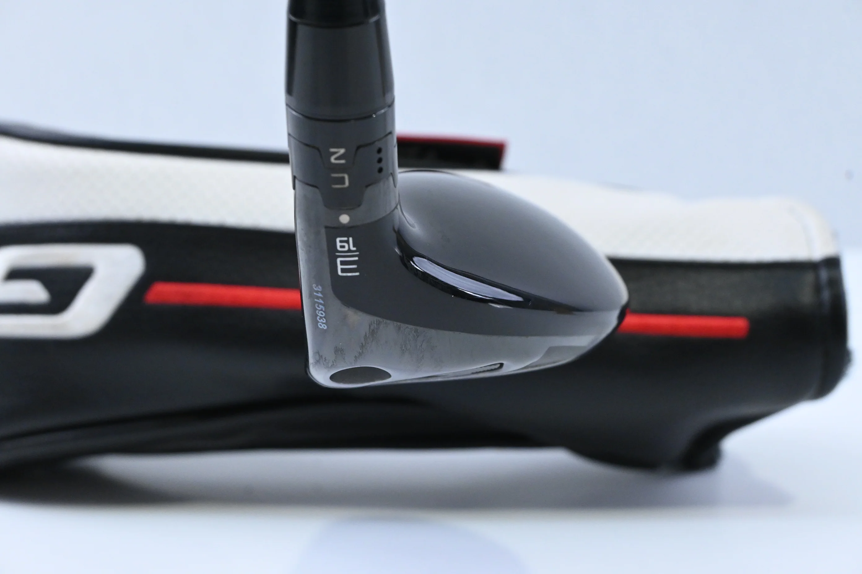 Titleist GT3 #3 Hybrid / 19 Degree / Stiff Flex HZRDUS Gen5 Black 80 Shaft - Image 5
