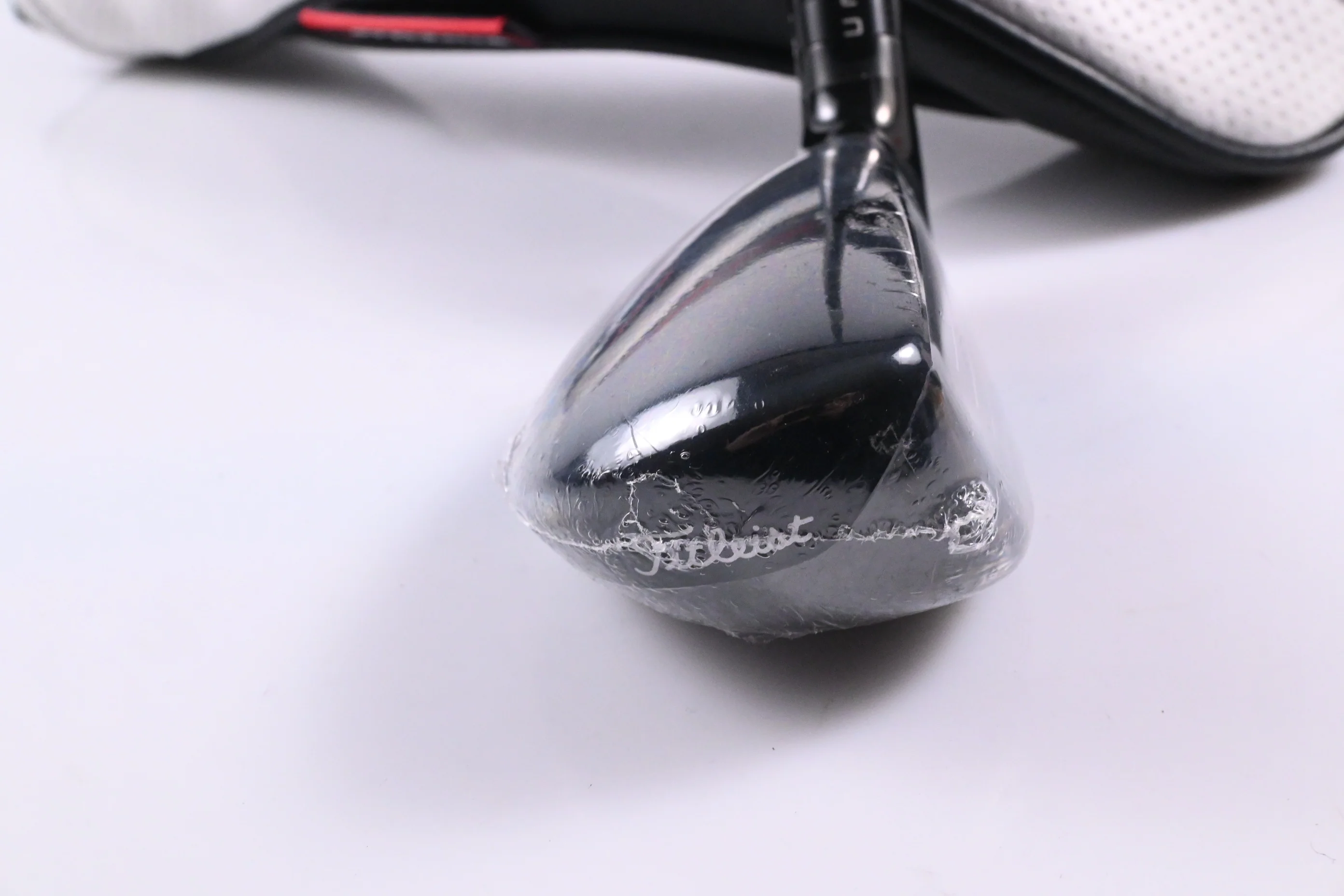 Titleist GT3 #3 Hybrid / 19 Degree / Stiff Flex HZRDUS Black 80 Shaft - Image 3