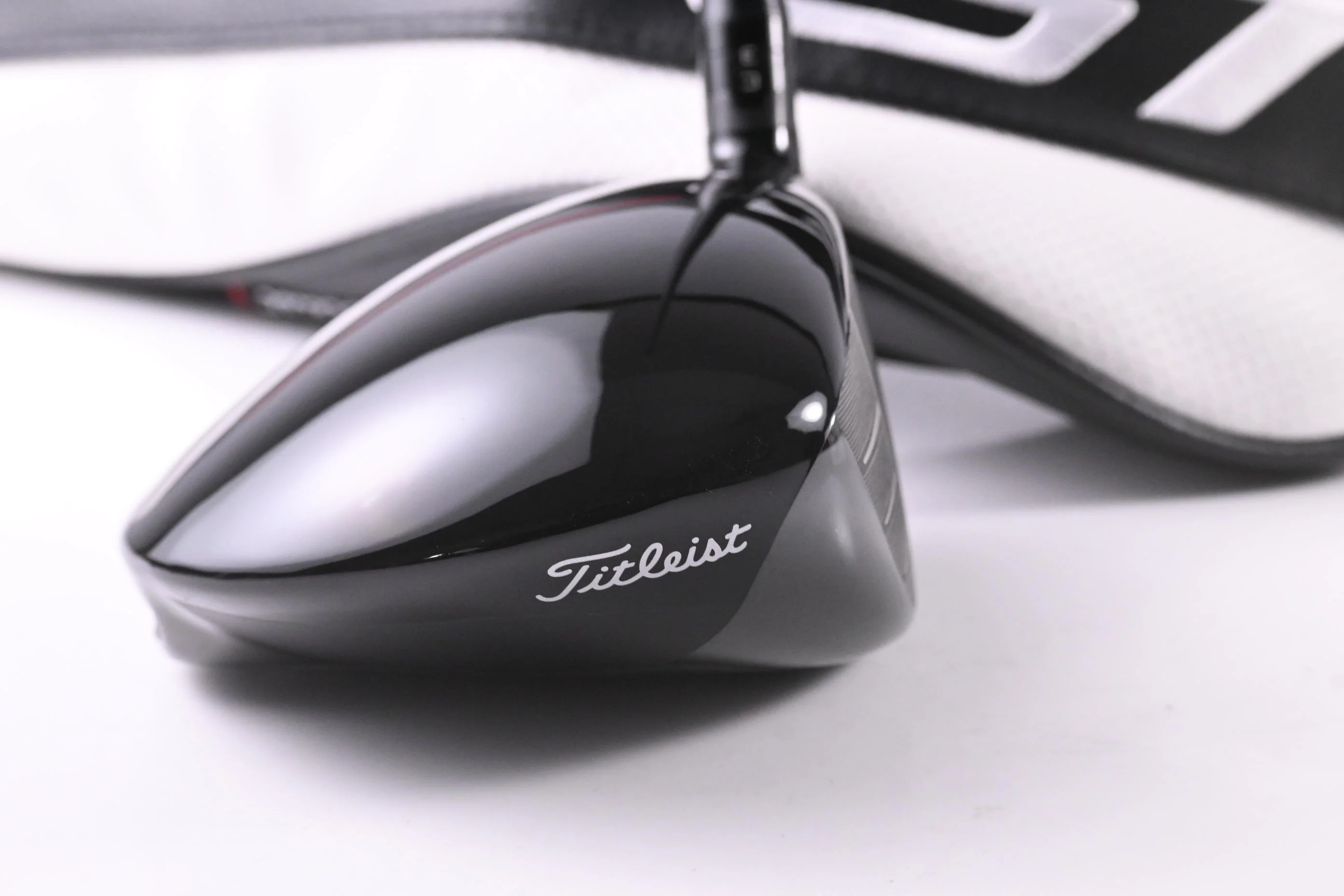 Titleist GT4 Driver / 9 Degree / Regular Flex Tensei 1K Blue 55 Shaft - Image 3