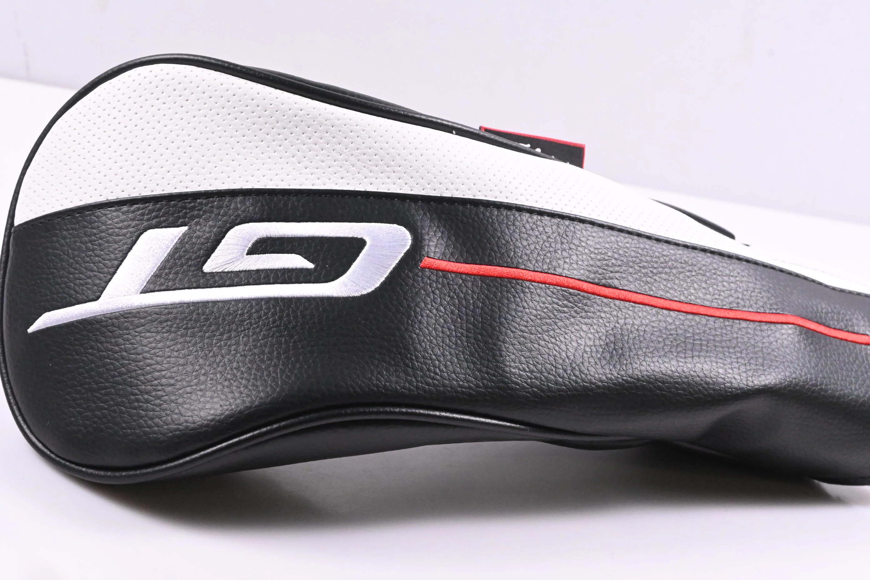 Titleist GT4 Driver / 9 Degree / Stiff Flex Hzrdus Smoke Black 70 Shaft - Image 9