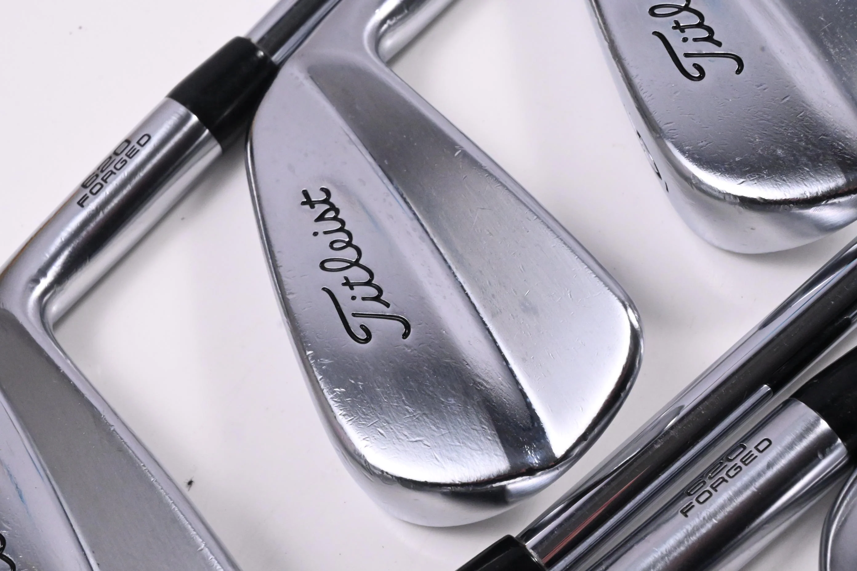 Titleist MB 620 Irons / 4-PW / X-Flex Project X Steel Shafts